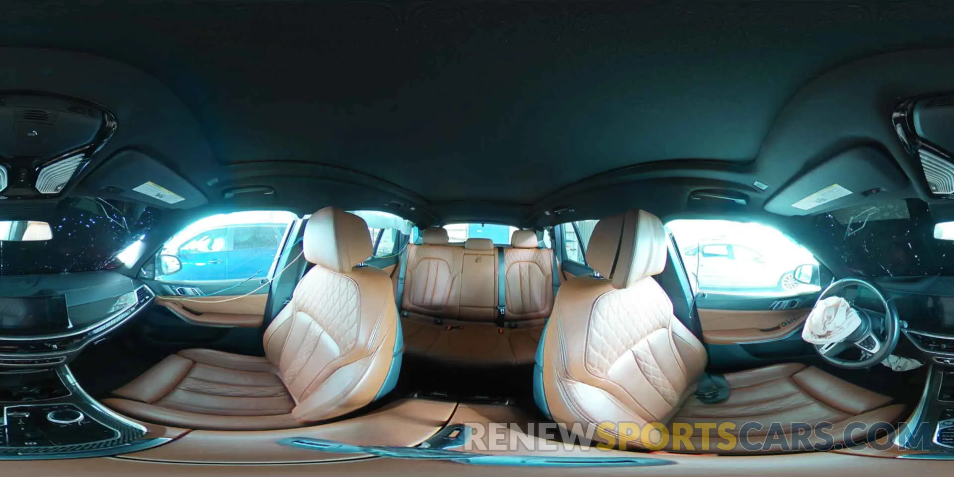 15 fotografías del automóvil dañado 5UX33EU09R9T85271 BMW X5 M60I 2024