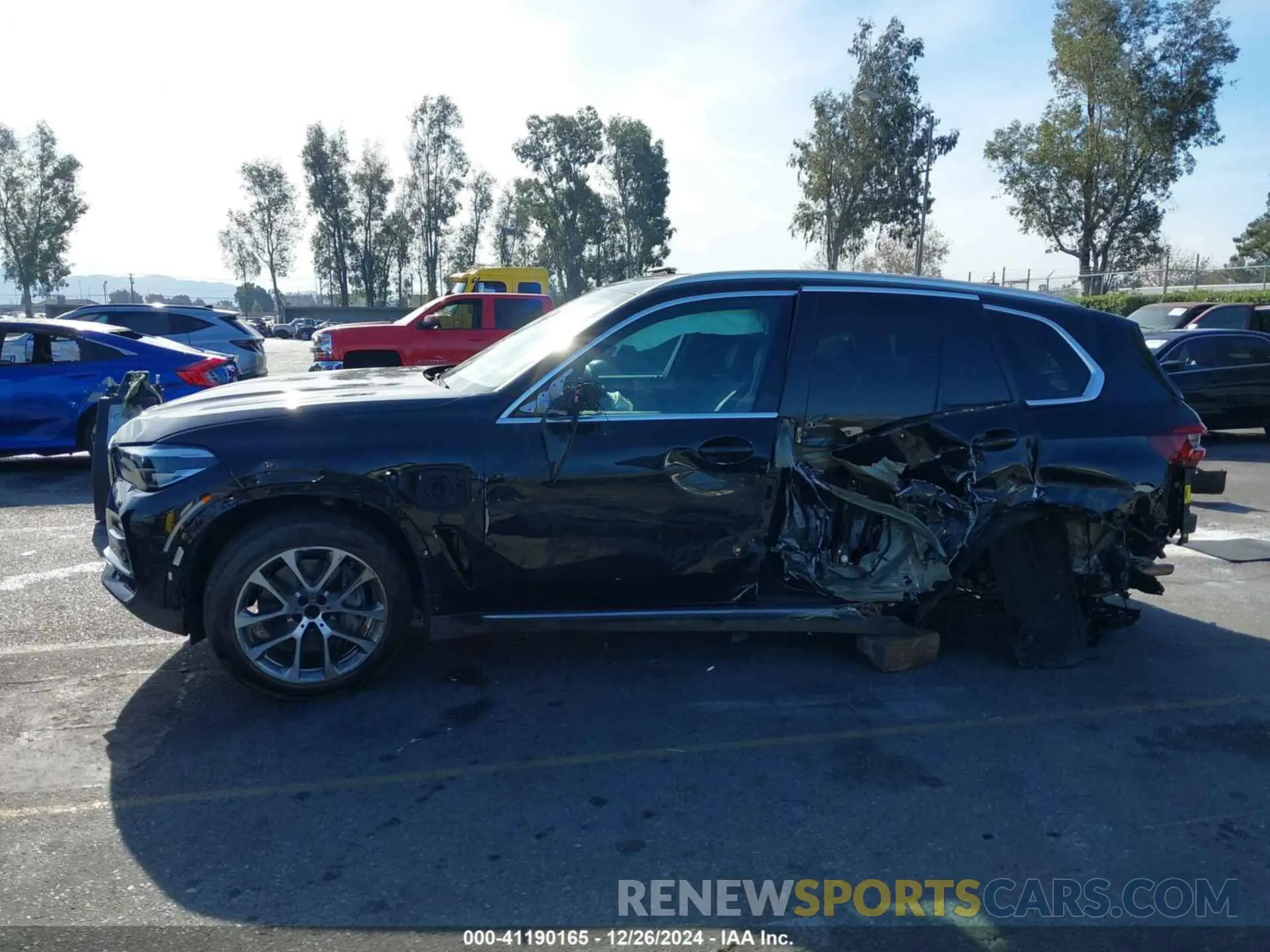 15 fotografías del automóvil dañado 5UXTA6C01M9G60625 BMW X5 PHEV 2021