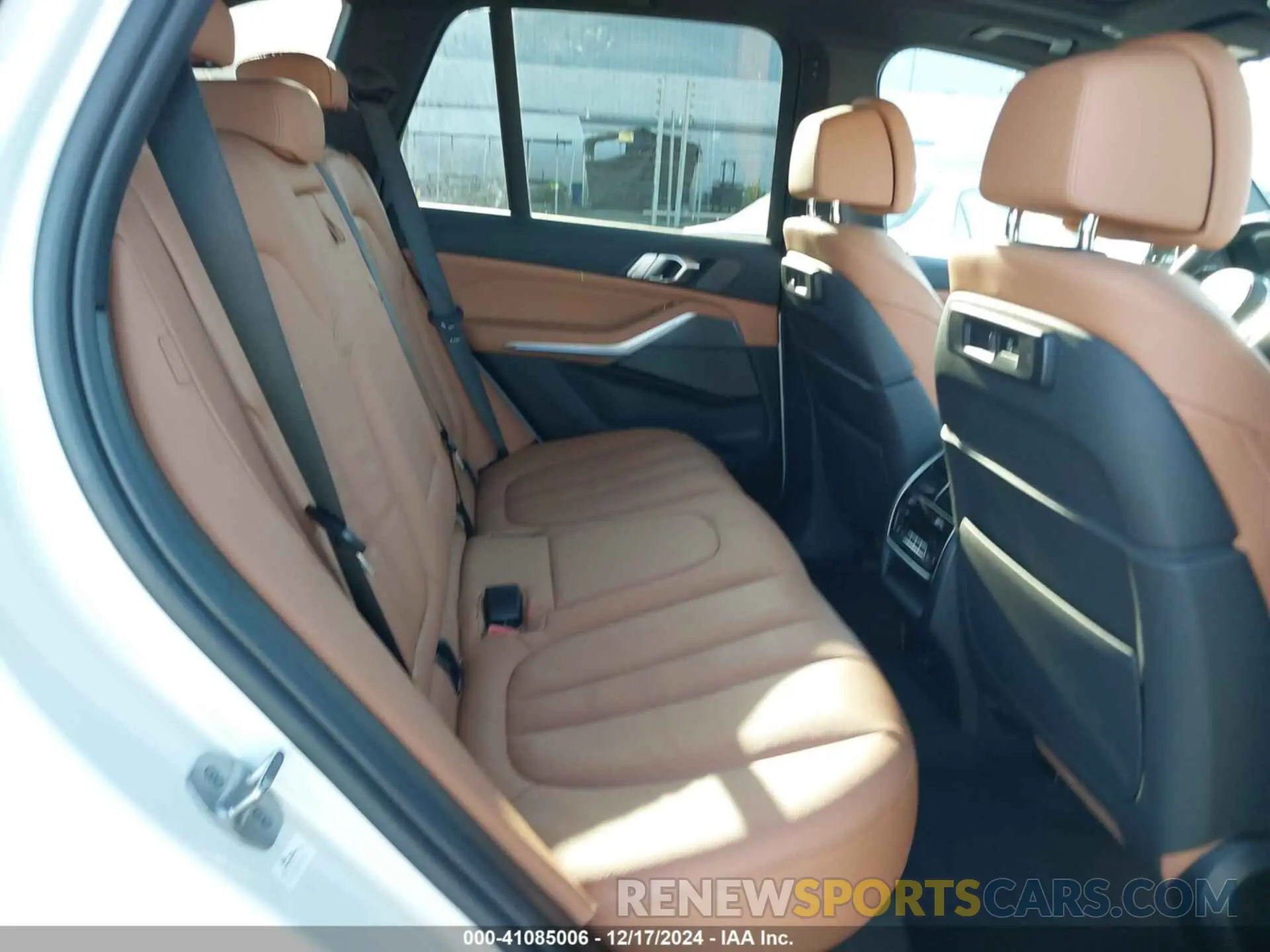 8 fotografías del automóvil dañado 5UXTA6C05M9F03955 BMW X5 PHEV 2021