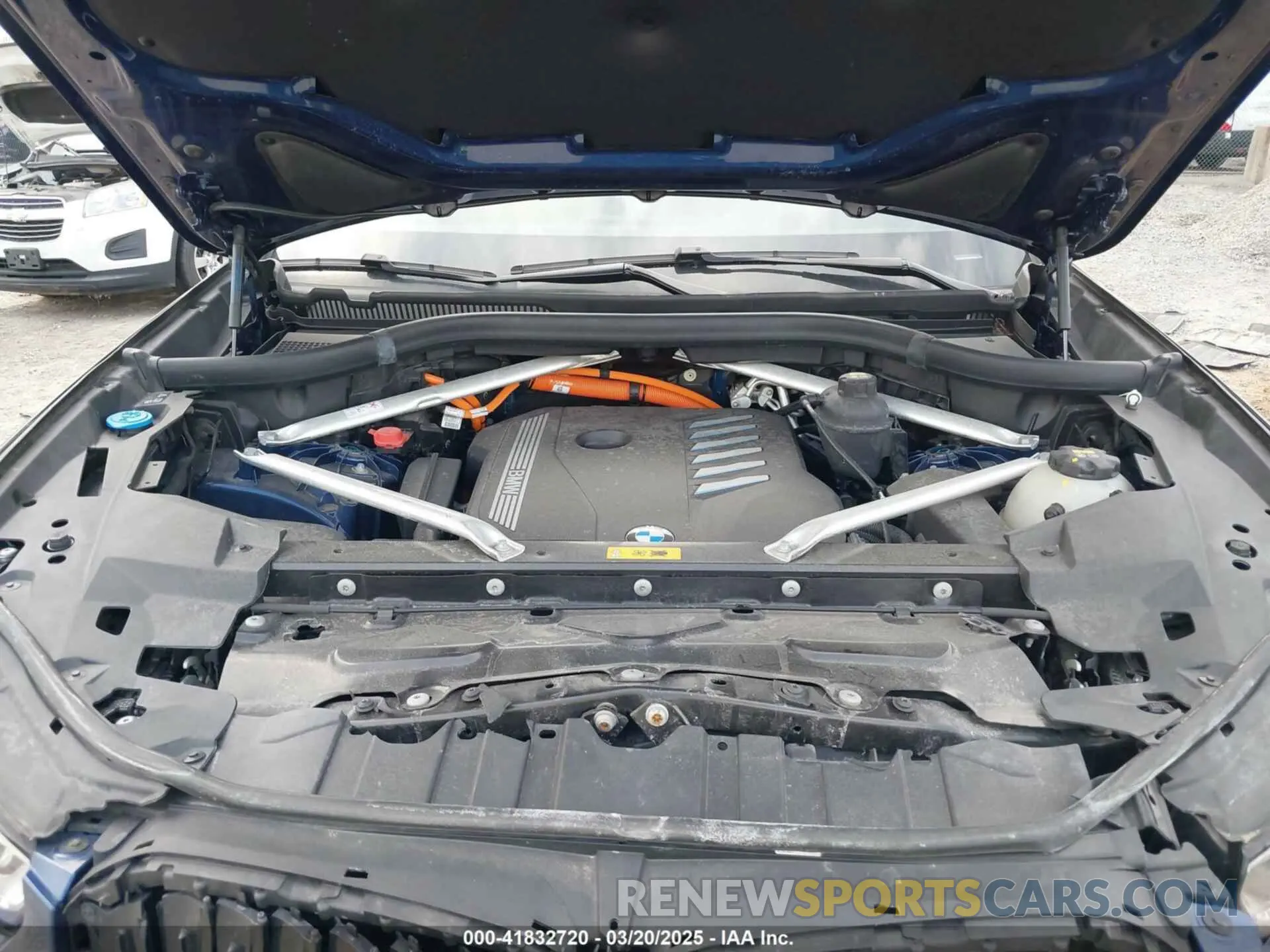 10 fotografías del automóvil dañado 5UXTA6C07M9F32034 BMW X5 PHEV 2021