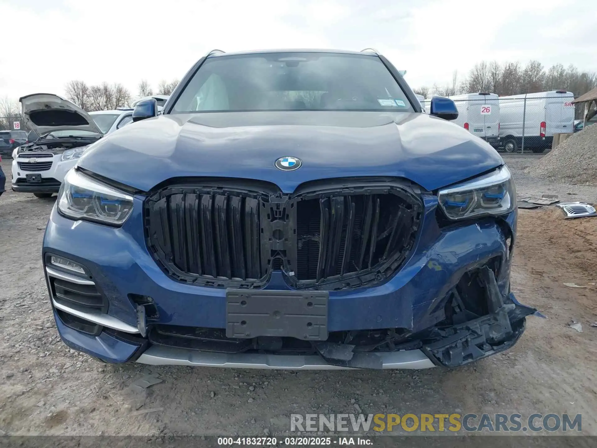 13 fotografías del automóvil dañado 5UXTA6C07M9F32034 BMW X5 PHEV 2021
