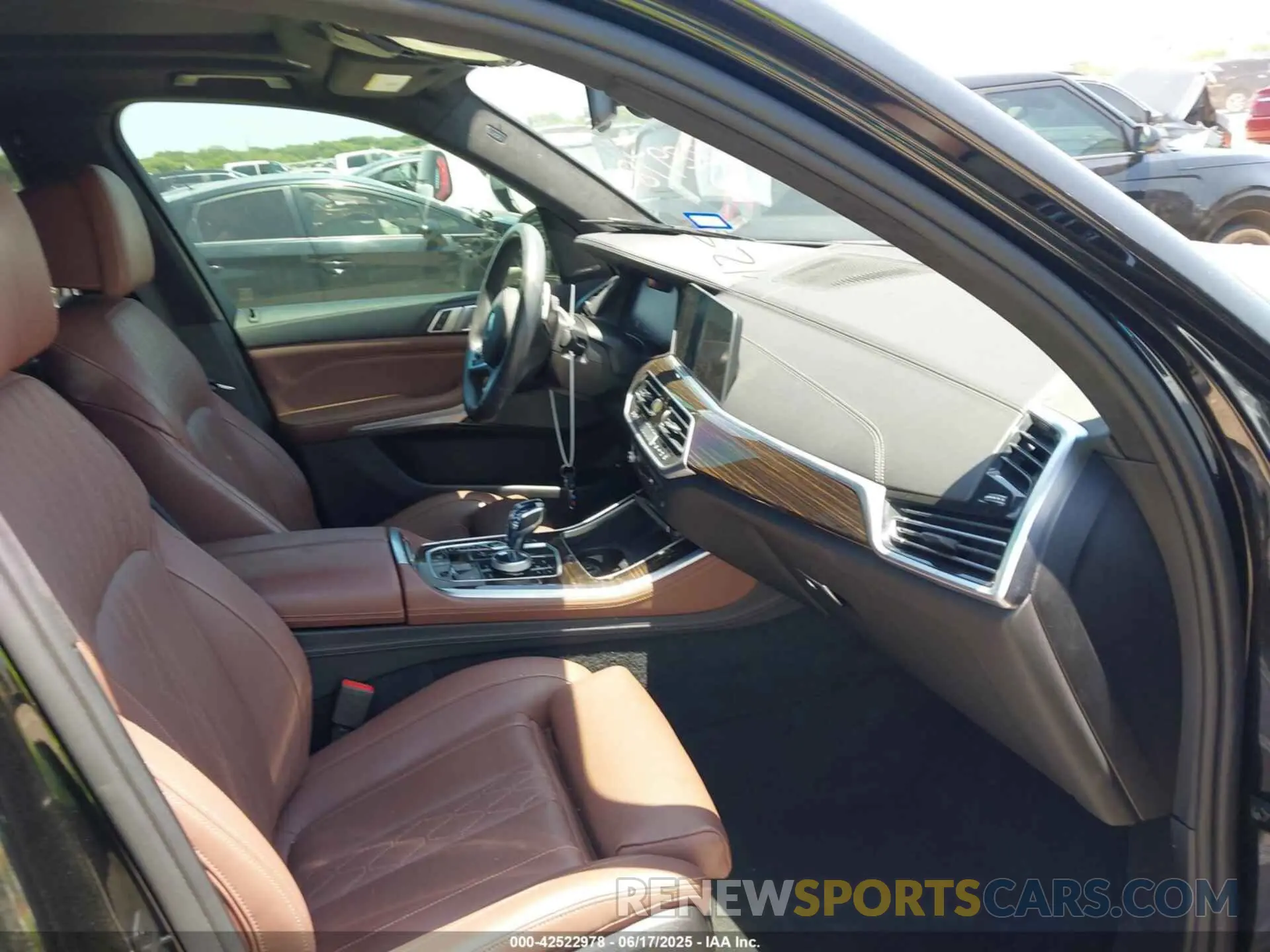 5 fotografías del automóvil dañado 5UXTA6C09M9E24711 BMW X5 PHEV 2021
