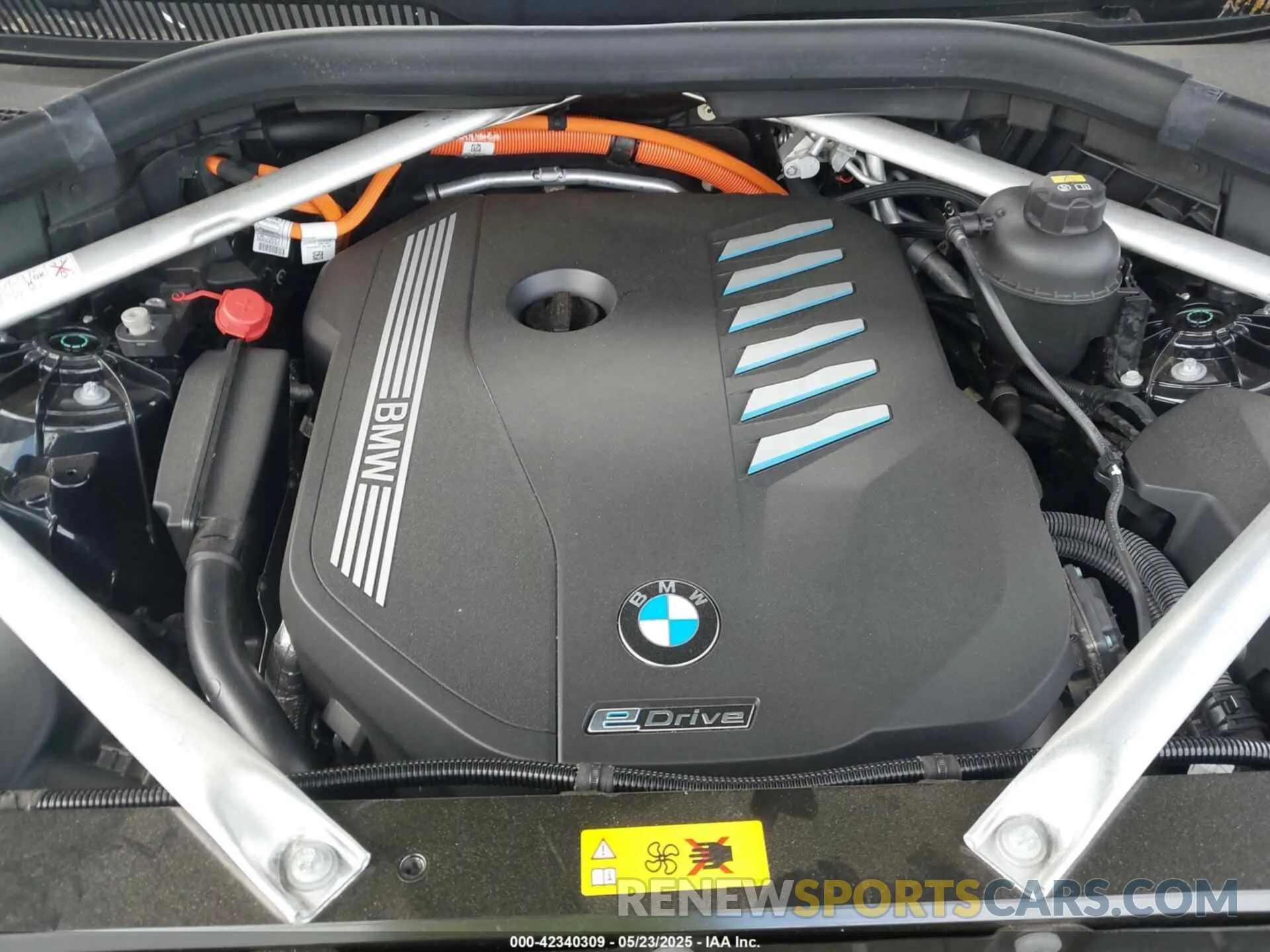 10 fotografías del automóvil dañado 5UXTA6C09M9F27367 BMW X5 PHEV 2021