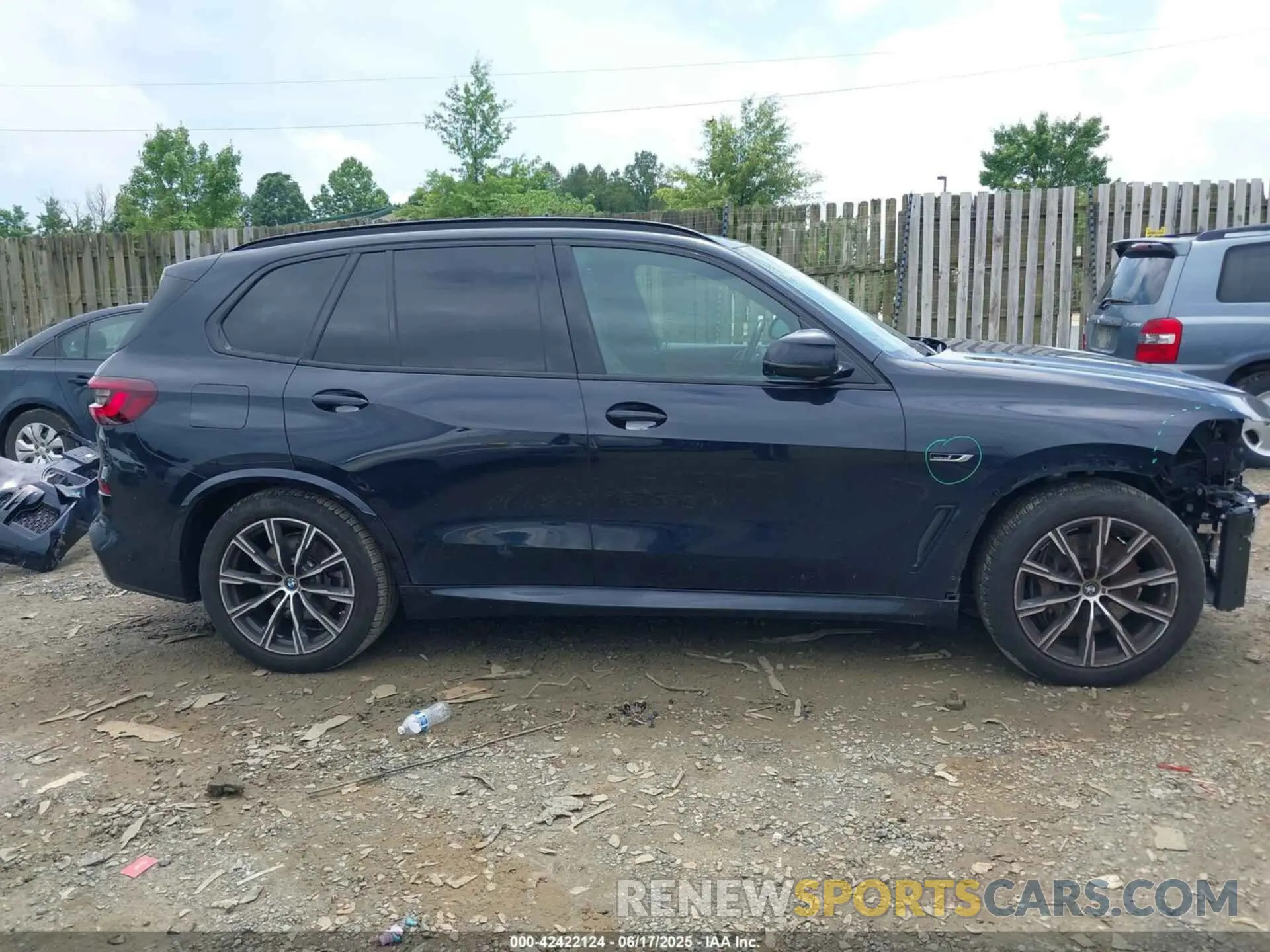 14 fotografías del automóvil dañado 5UXTA6C01N9J99912 BMW X5 PHEV 2022