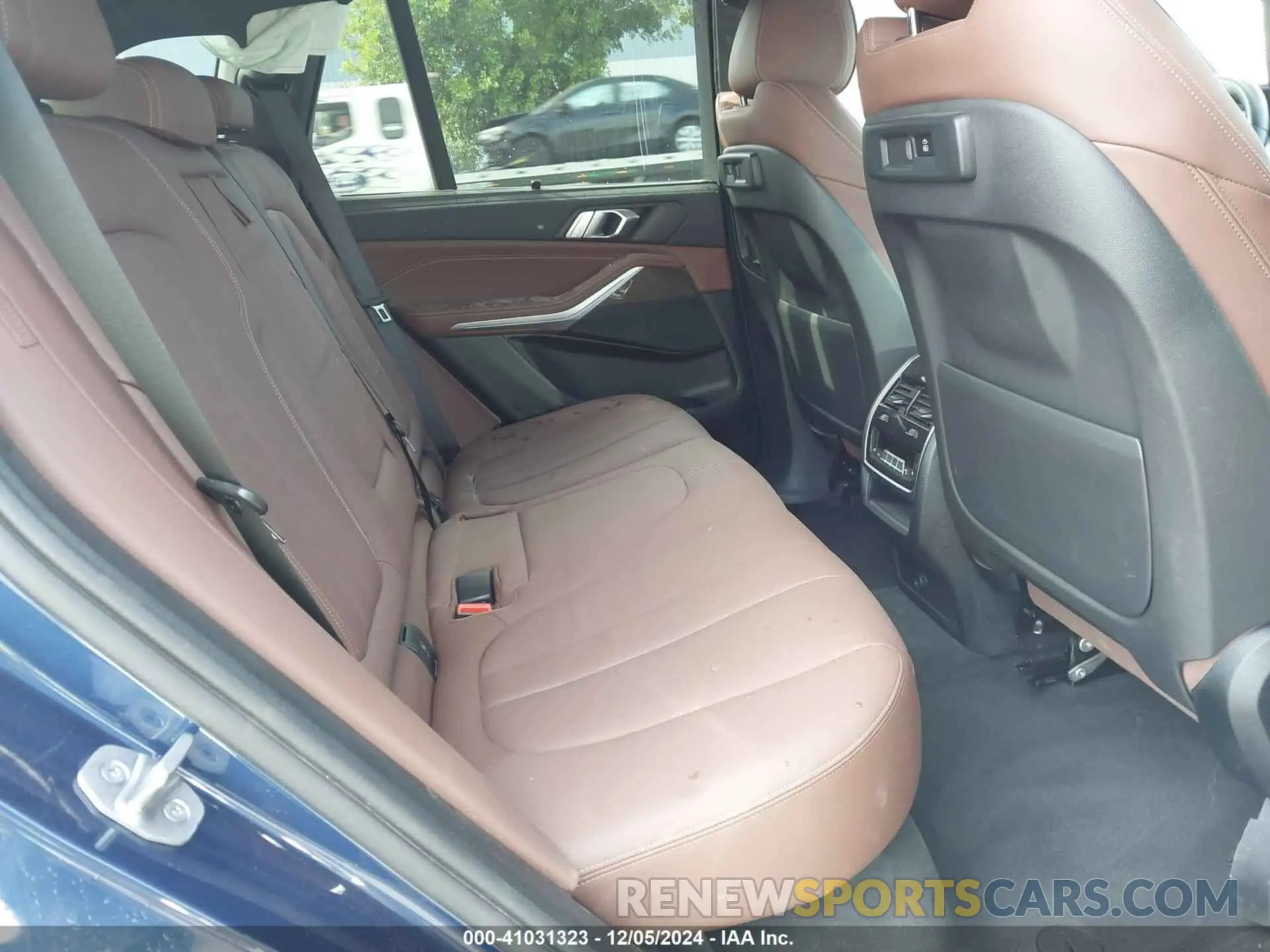 8 fotografías del automóvil dañado 5UXTA6C04N9K75011 BMW X5 PHEV 2022