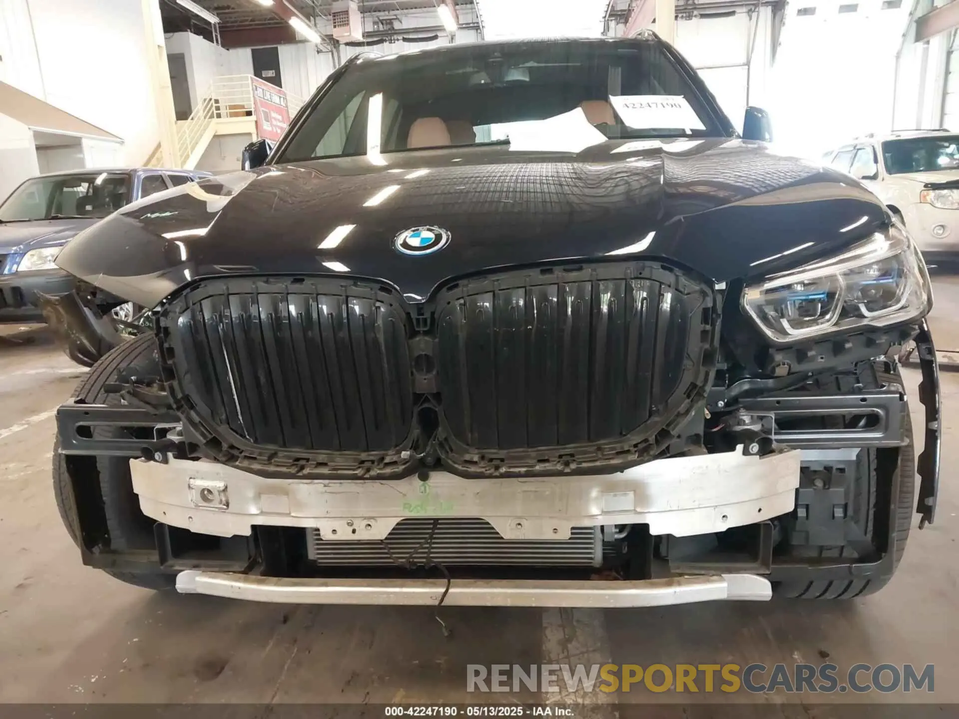 13 fotografías del automóvil dañado 5UXTA6C05N9L41274 BMW X5 PHEV 2022