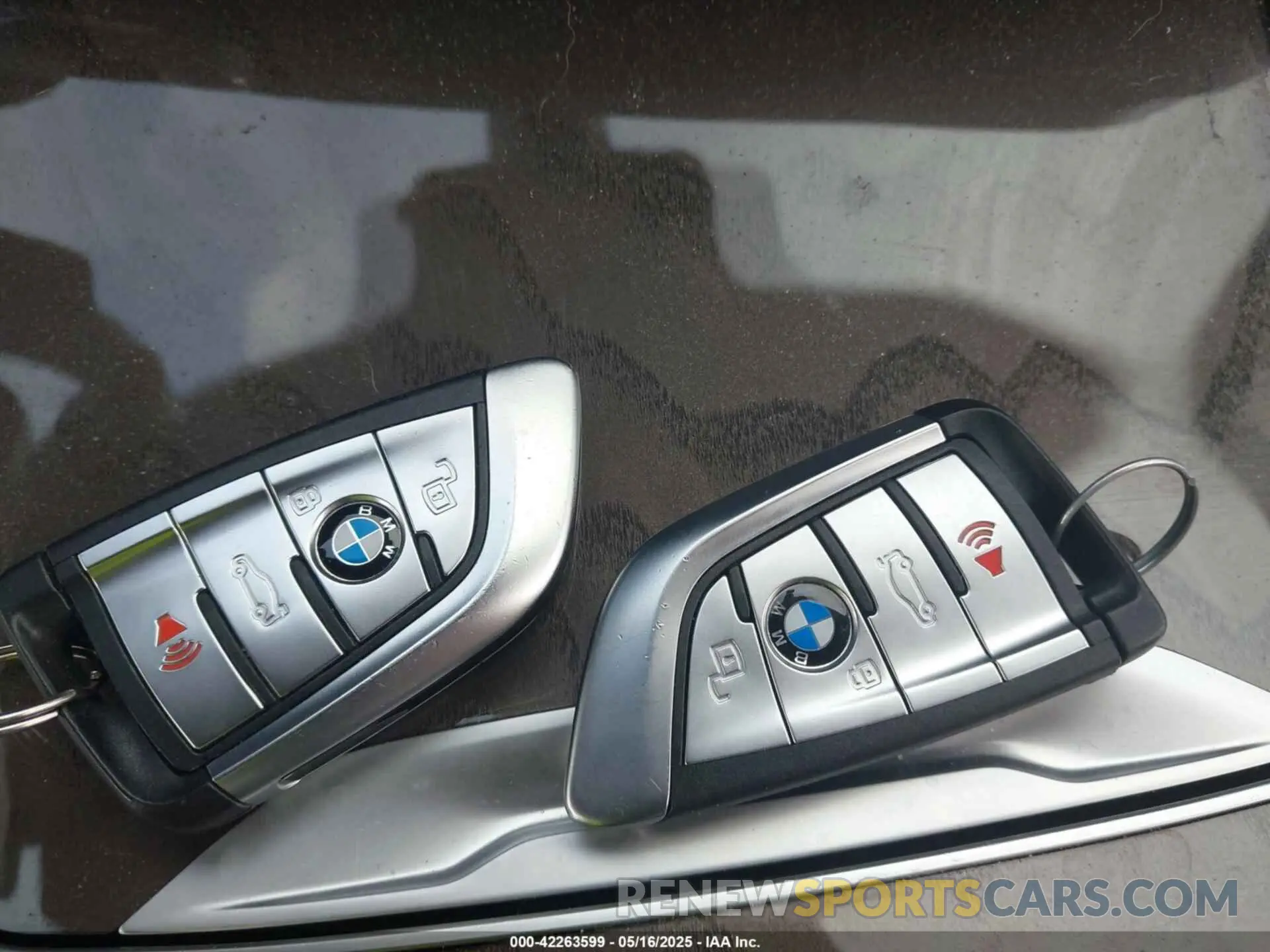 11 fotografías del automóvil dañado 5UXTA6C05N9M17771 BMW X5 PHEV 2022