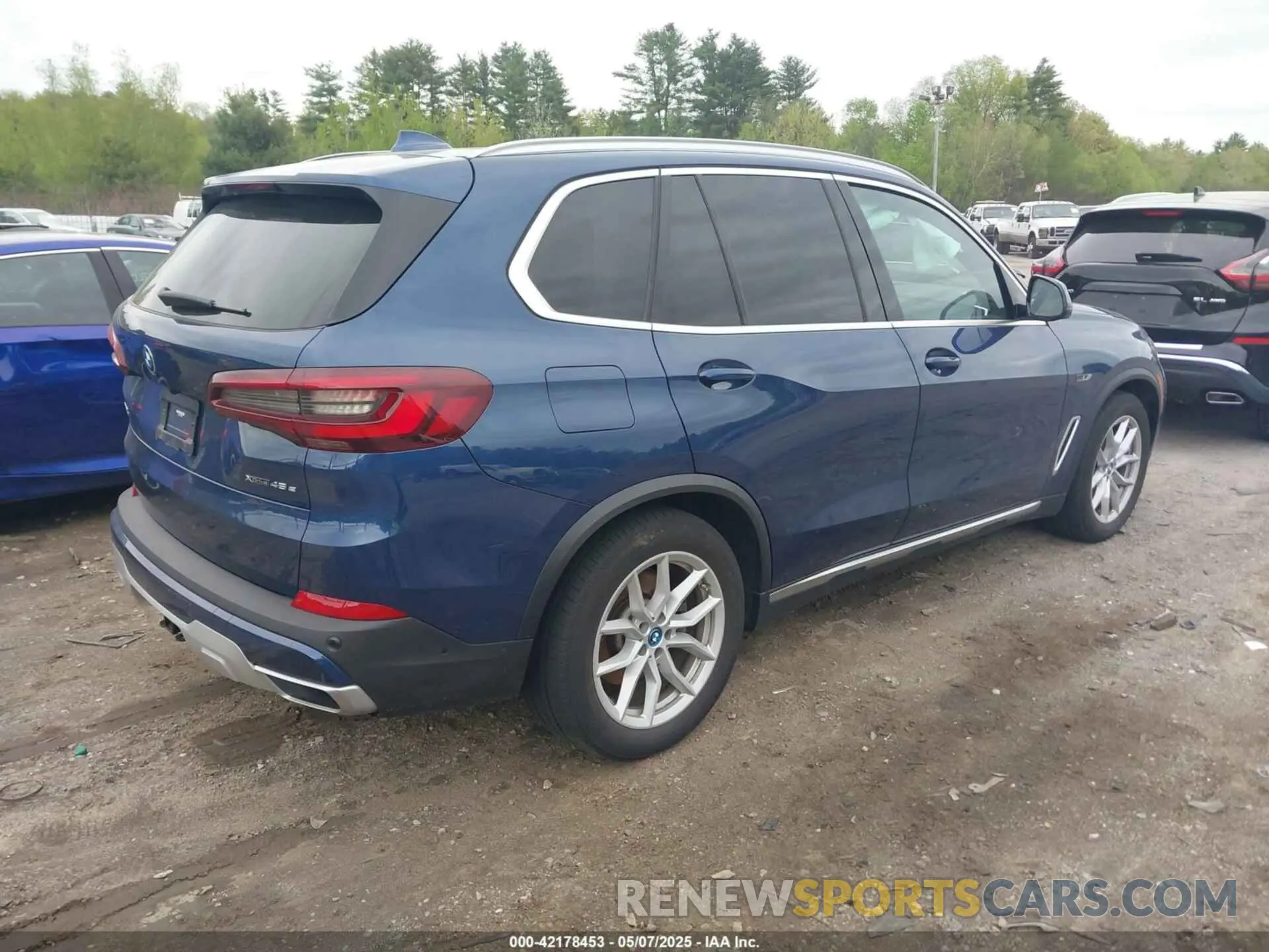 4 fotografías del automóvil dañado 5UXTA6C06N9M08044 BMW X5 PHEV 2022