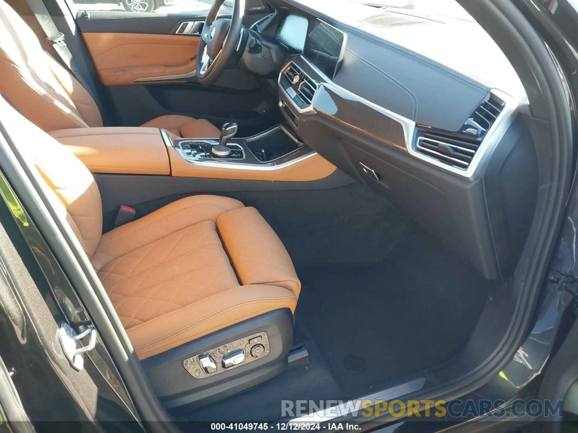 5 fotografías del automóvil dañado 5UXTA6C00P9R06095 BMW X5 PHEV 2023