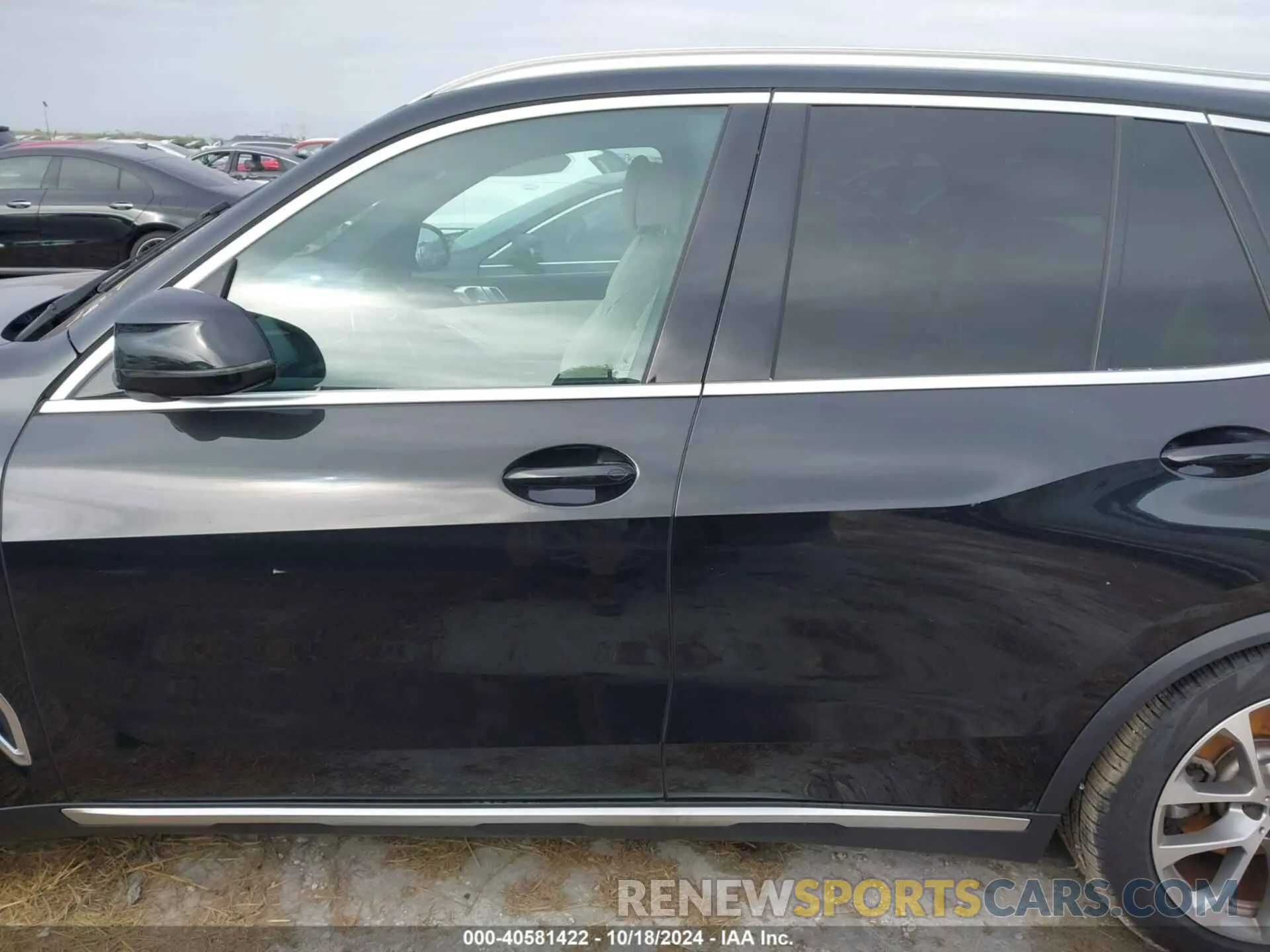 13 fotografías del automóvil dañado 5UXTA6C03P9P30322 BMW X5 PHEV 2023