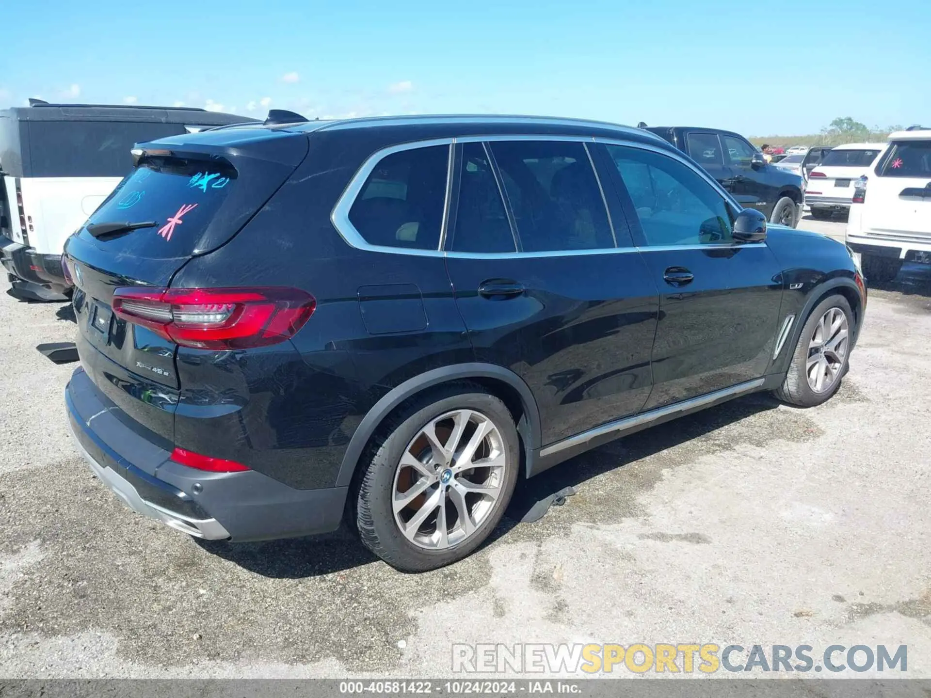 4 fotografías del automóvil dañado 5UXTA6C03P9P30322 BMW X5 PHEV 2023