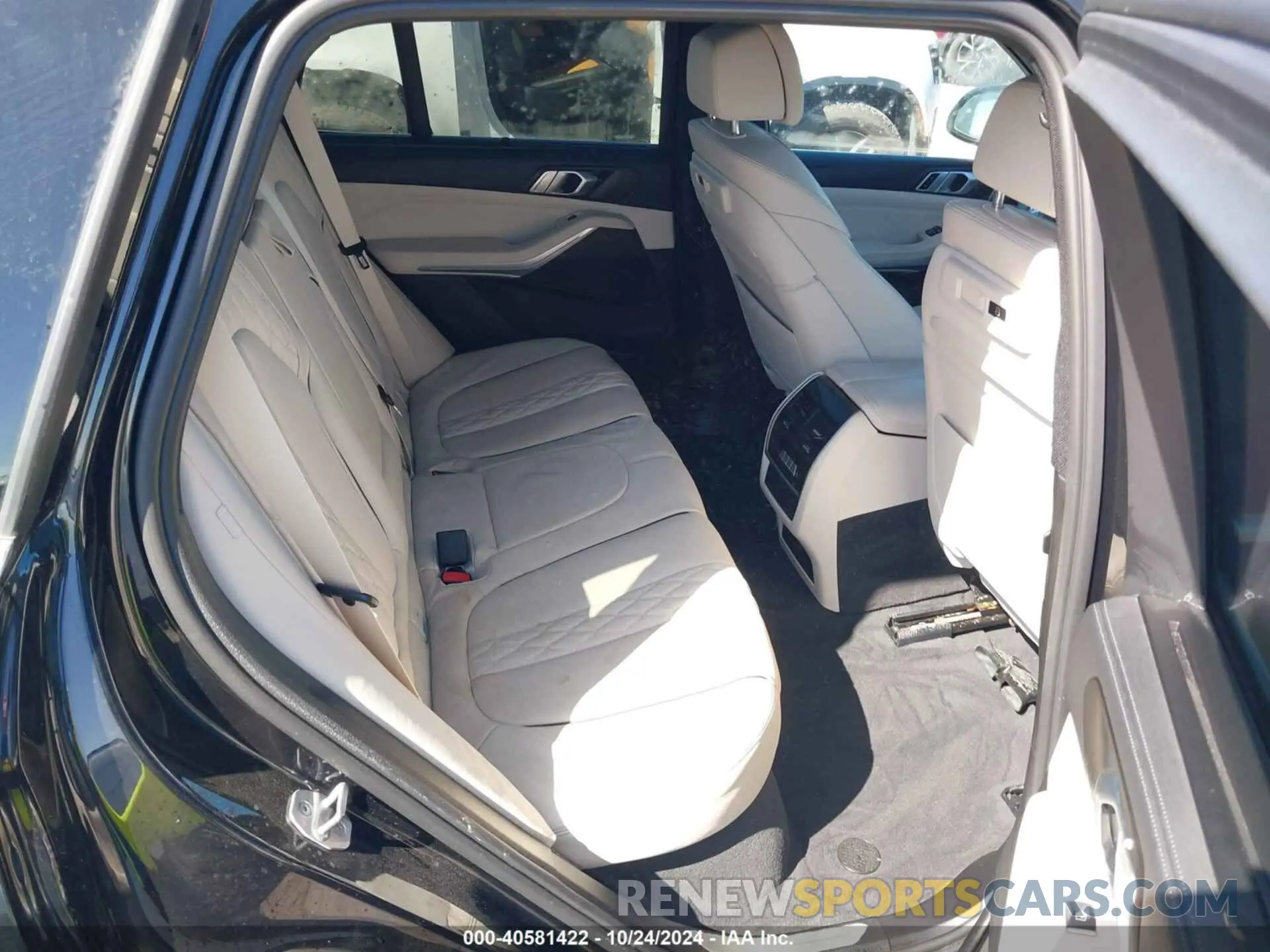 8 fotografías del automóvil dañado 5UXTA6C03P9P30322 BMW X5 PHEV 2023