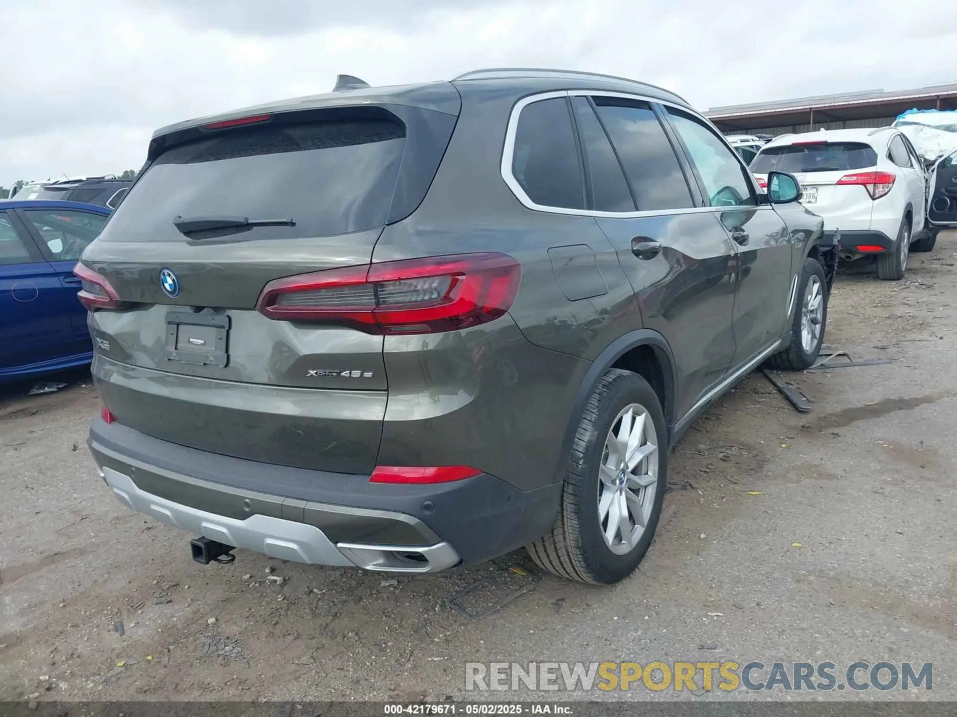 4 fotografías del automóvil dañado 5UXTA6C05P9P35652 BMW X5 PHEV 2023