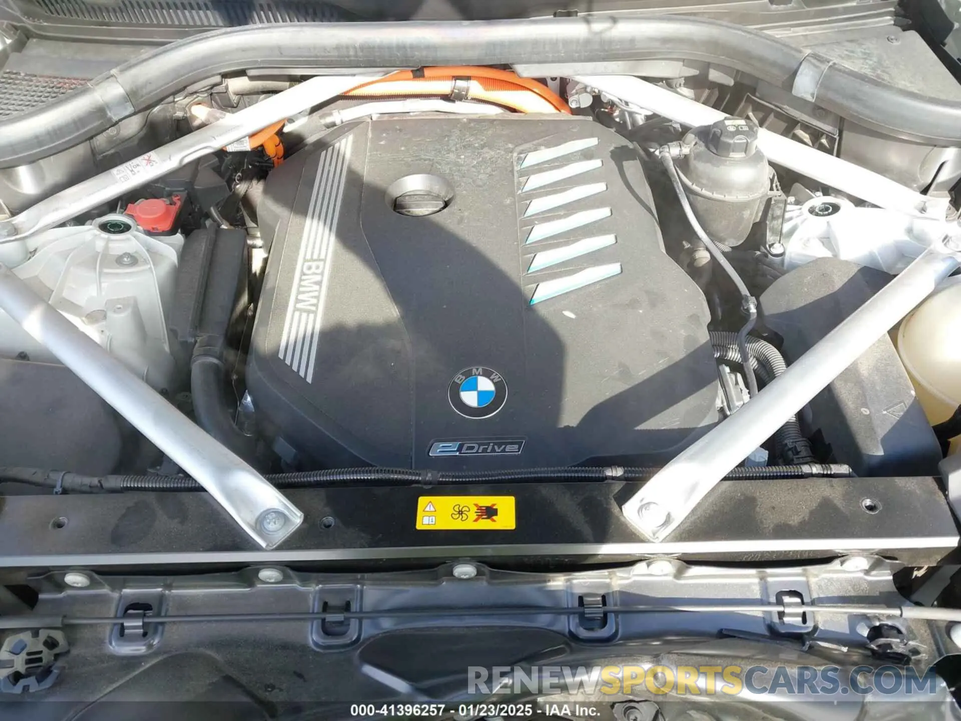 10 fotografías del automóvil dañado 5UXTA6C06P9P51357 BMW X5 PHEV 2023