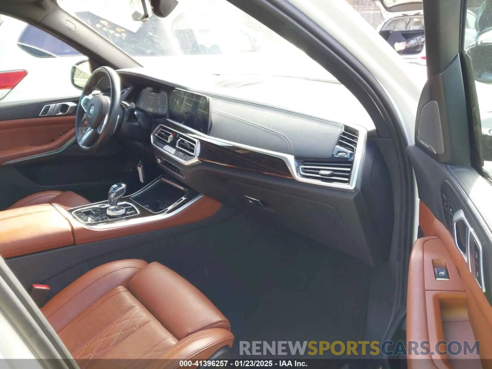 5 fotografías del automóvil dañado 5UXTA6C06P9P51357 BMW X5 PHEV 2023
