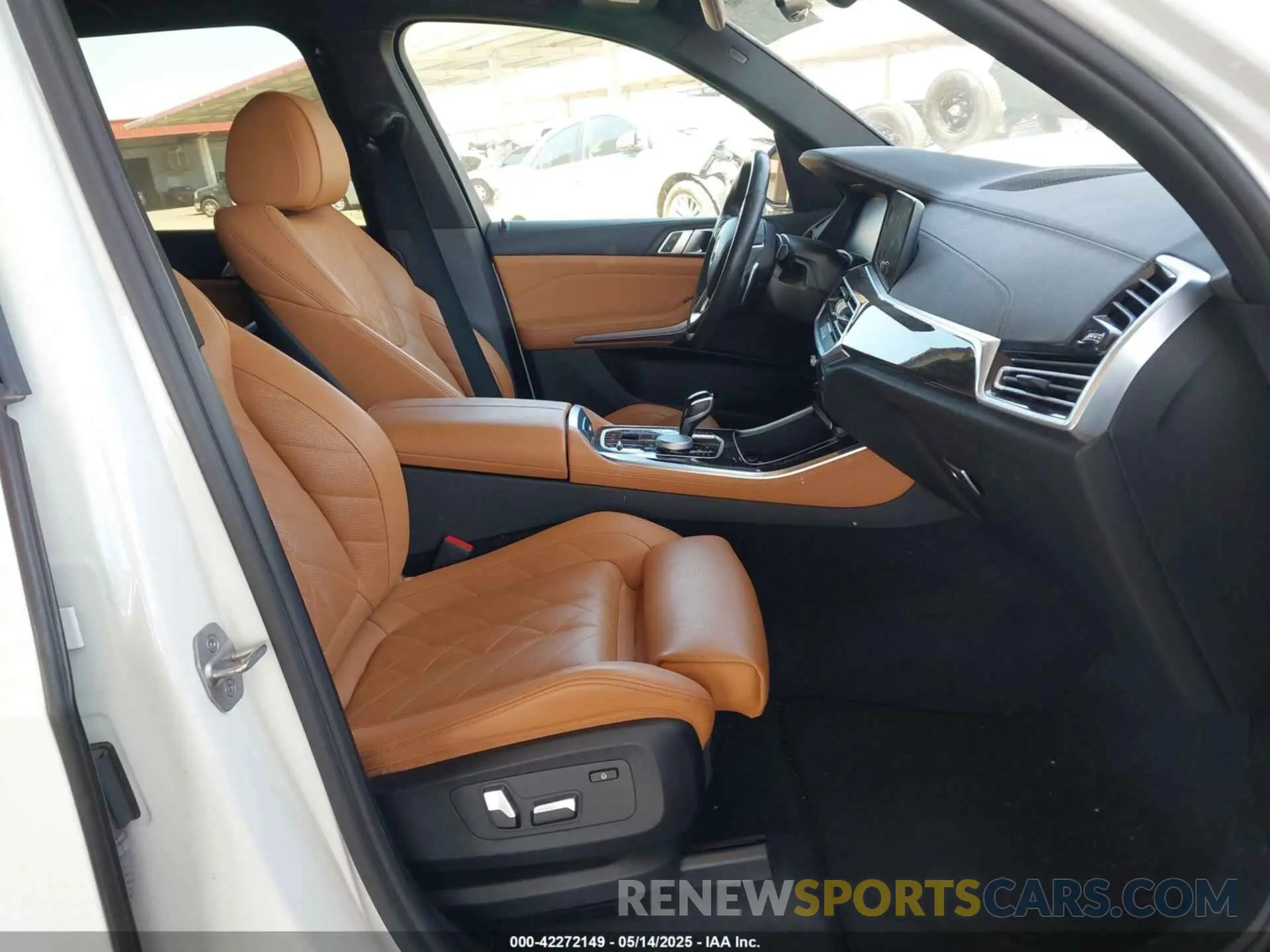 5 fotografías del automóvil dañado 5UXTA6C08P9P19395 BMW X5 PHEV 2023
