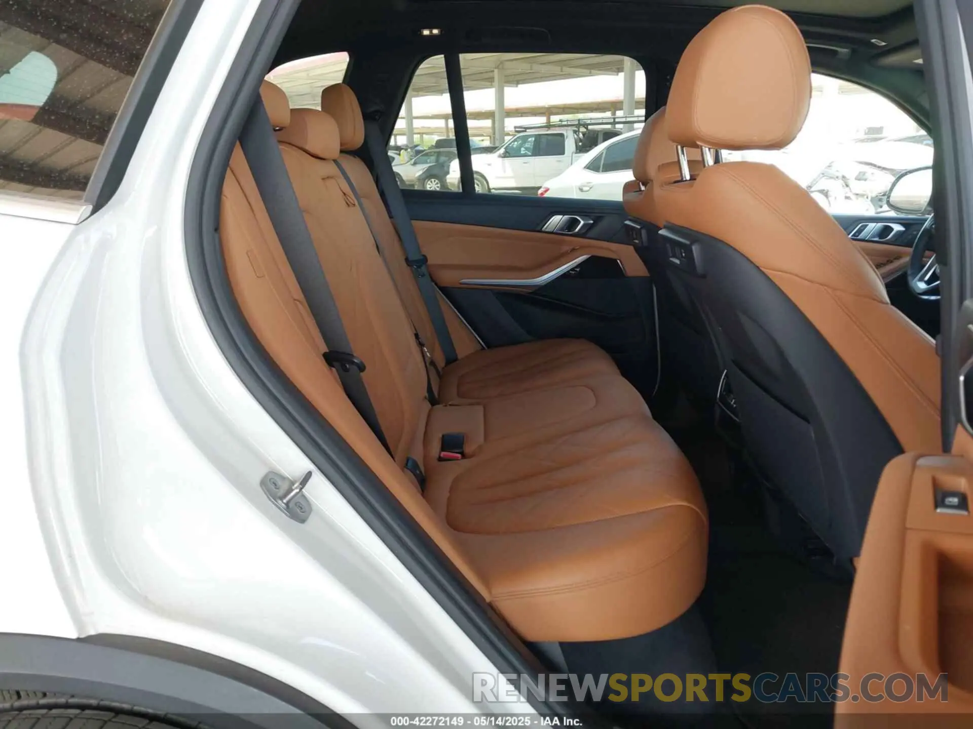 8 fotografías del automóvil dañado 5UXTA6C08P9P19395 BMW X5 PHEV 2023