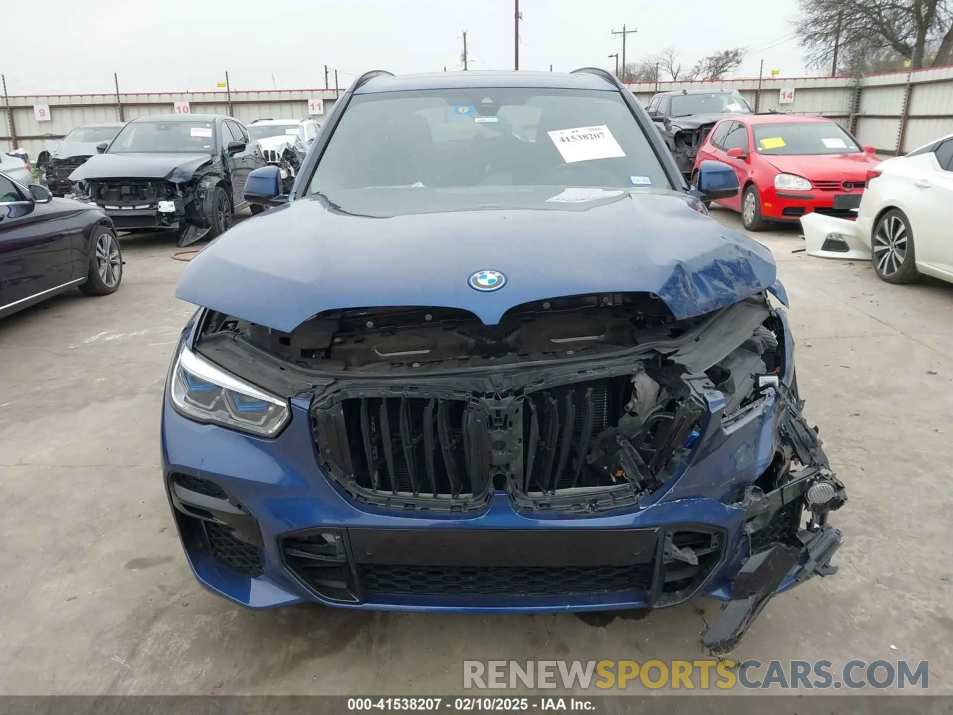 13 fotografías del automóvil dañado 5UXTA6C09P9R03213 BMW X5 PHEV 2023