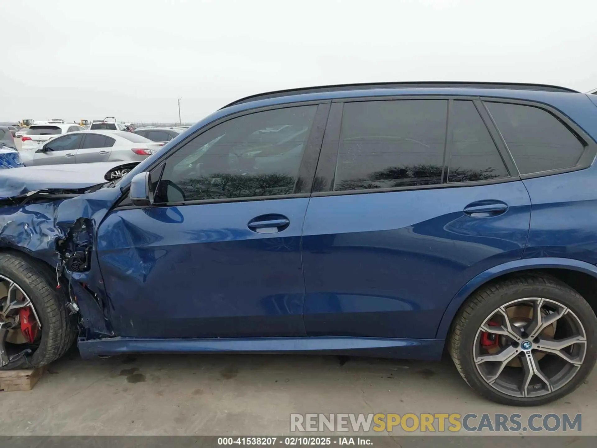 15 fotografías del automóvil dañado 5UXTA6C09P9R03213 BMW X5 PHEV 2023