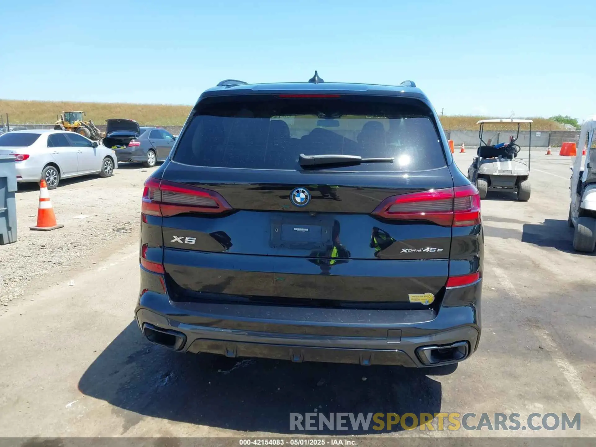16 fotografías del automóvil dañado 5UXTA6C0XP9N92519 BMW X5 PHEV 2023