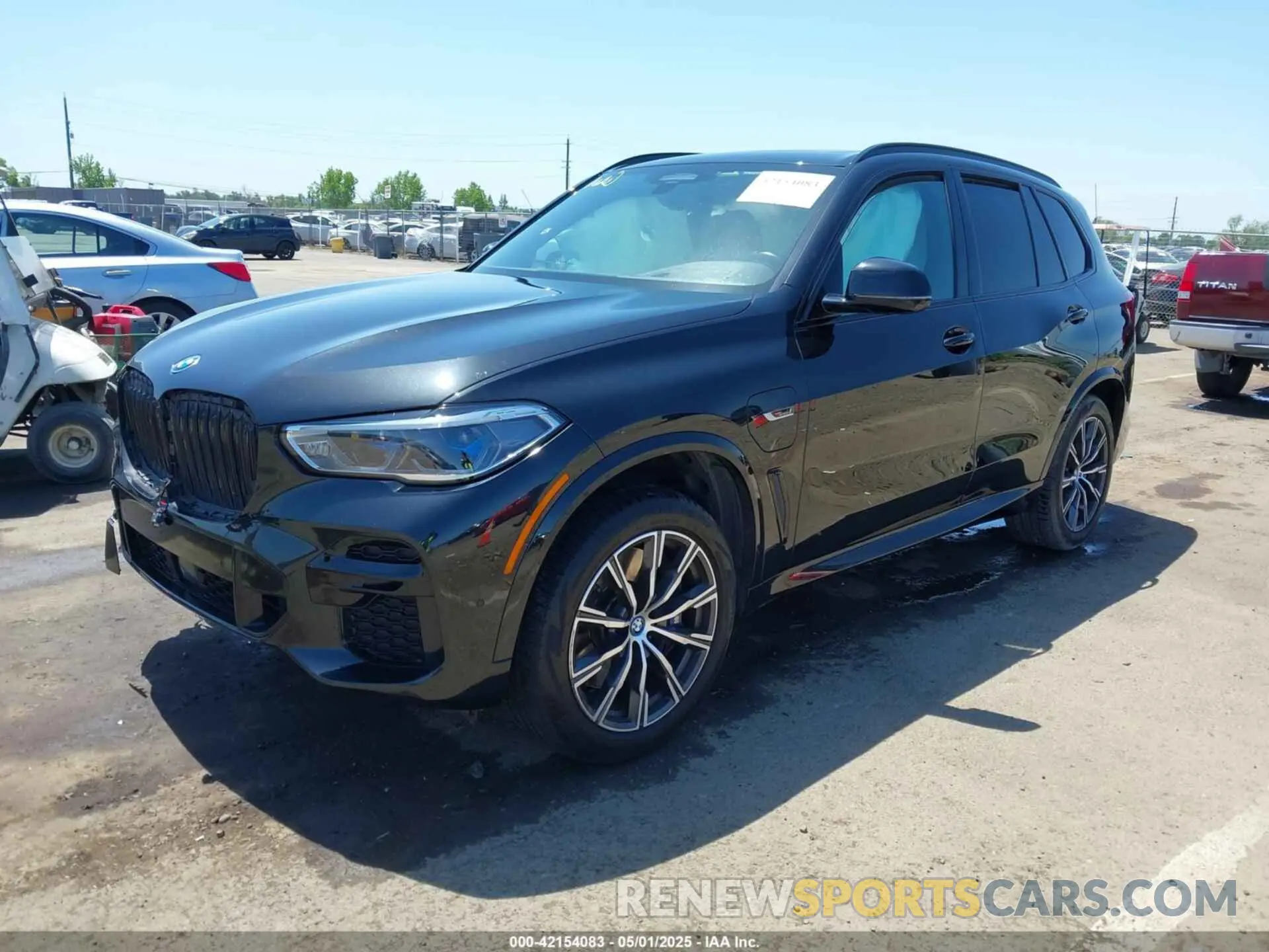 2 fotografías del automóvil dañado 5UXTA6C0XP9N92519 BMW X5 PHEV 2023
