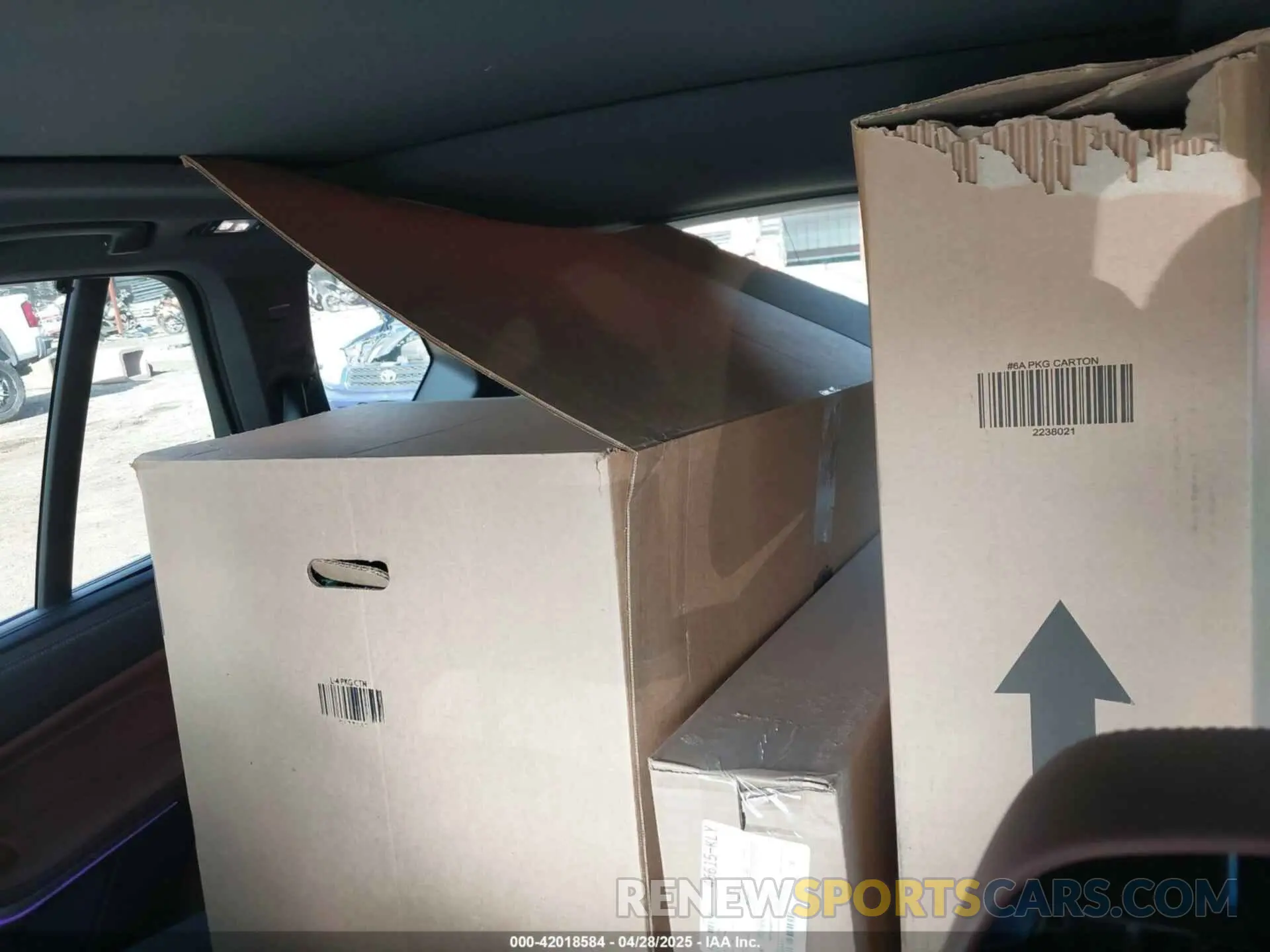 12 fotografías del automóvil dañado 5UX43EU06R9T74152 BMW X5 PHEV 2024