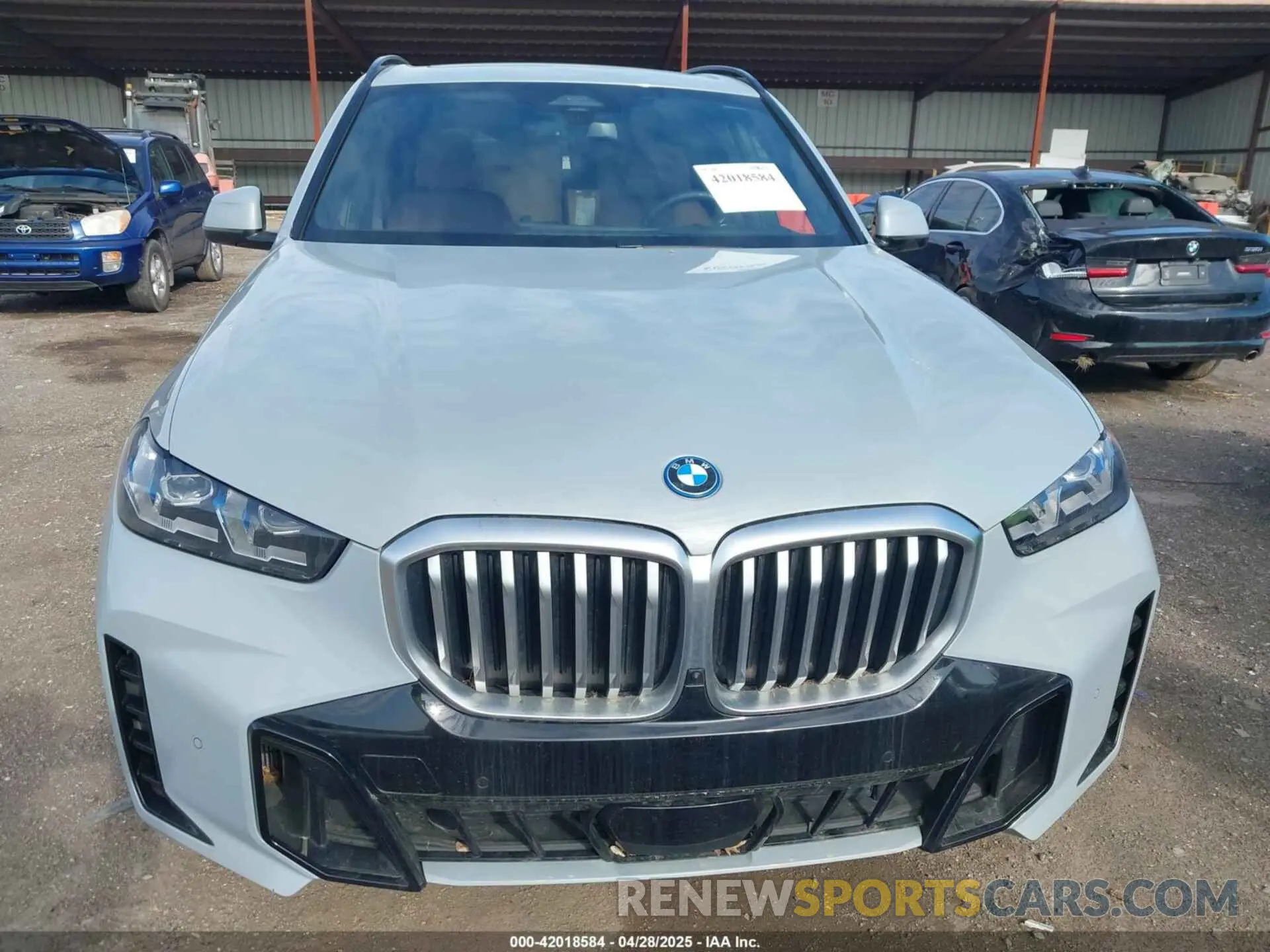 13 fotografías del automóvil dañado 5UX43EU06R9T74152 BMW X5 PHEV 2024