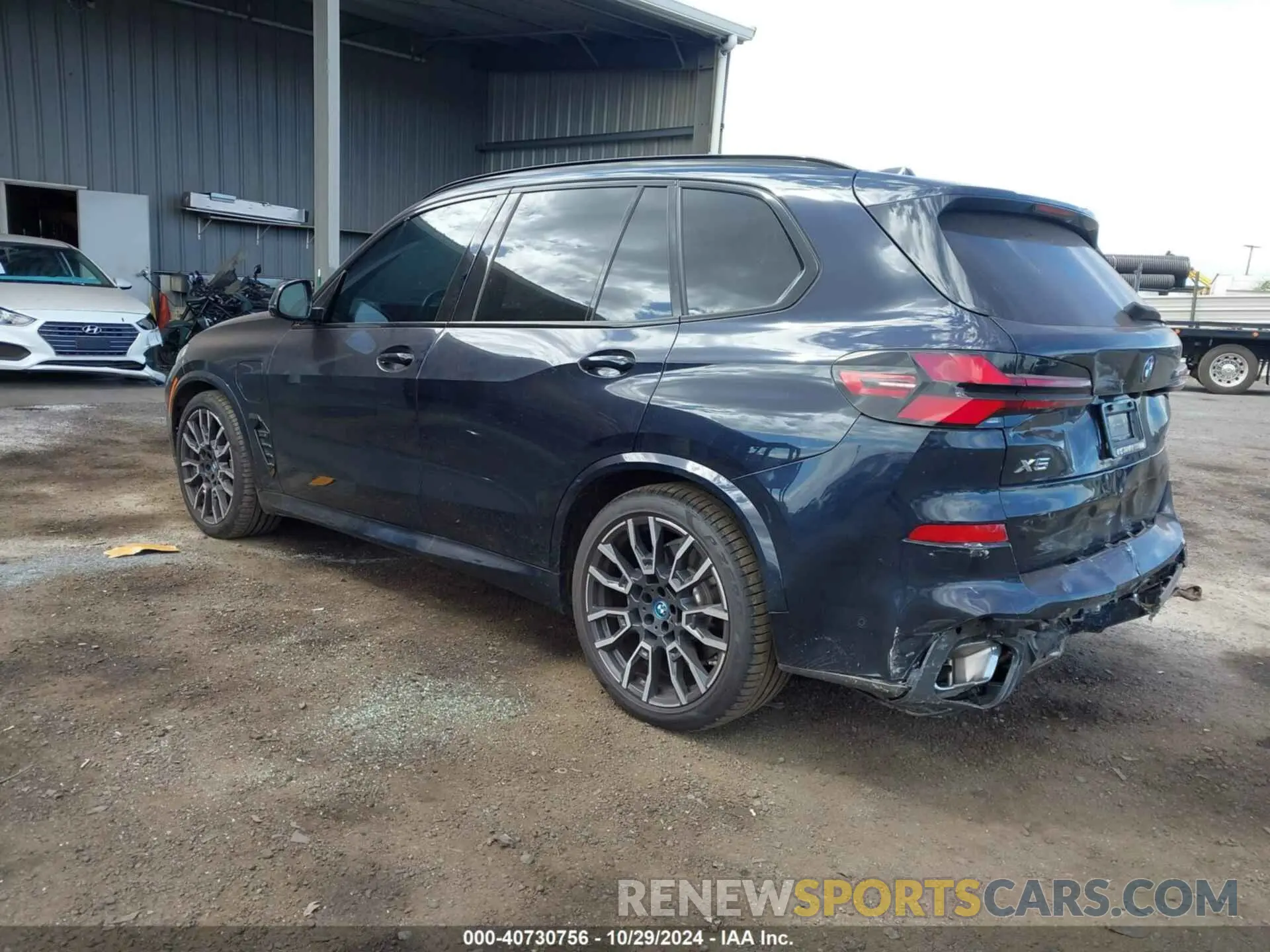 3 fotografías del automóvil dañado 5UX43EU07R9U37078 BMW X5 PHEV 2024