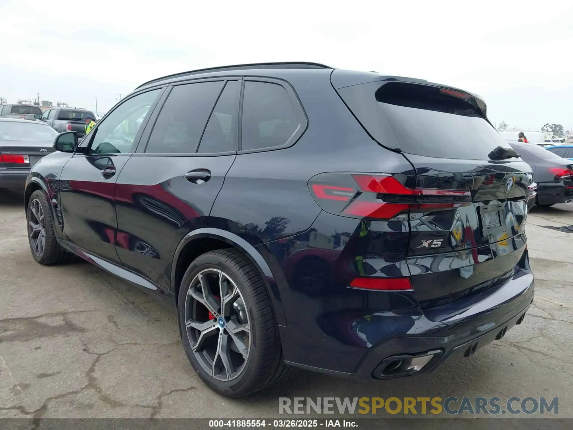 3 fotografías del automóvil dañado 5UX43EU01S9Y86603 BMW X5 PHEV 2025