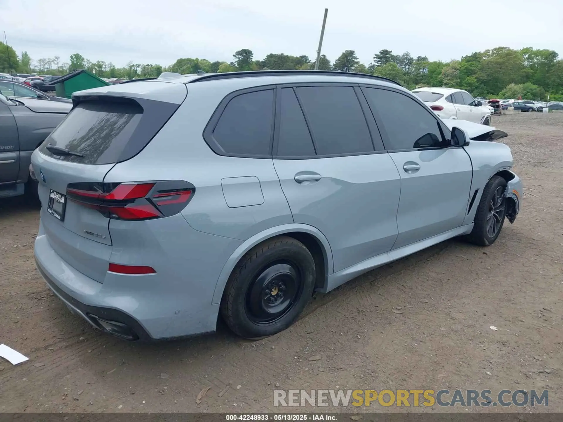 4 fotografías del automóvil dañado 5UX43EU02S9Y89879 BMW X5 PHEV 2025