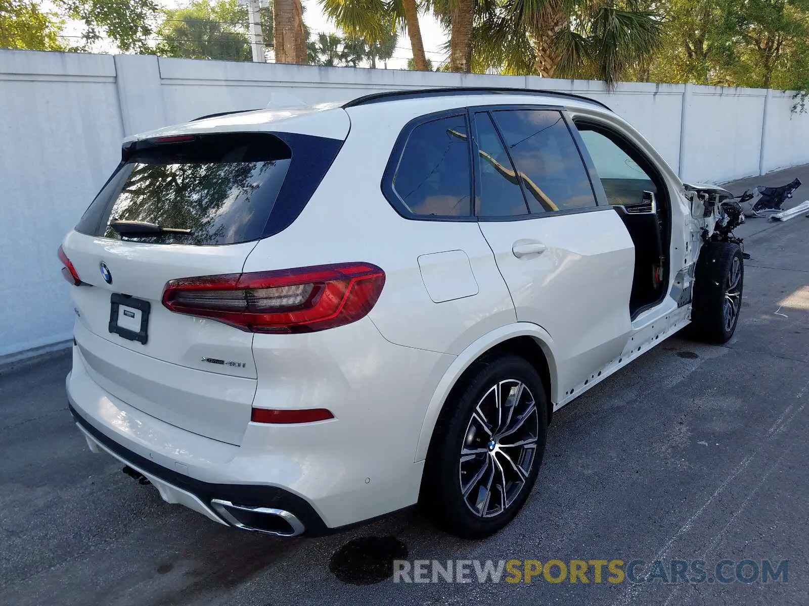 4 fotografías del automóvil dañado 5UXCR6C51KLK85014 BMW X5 XDRIVE4 2019