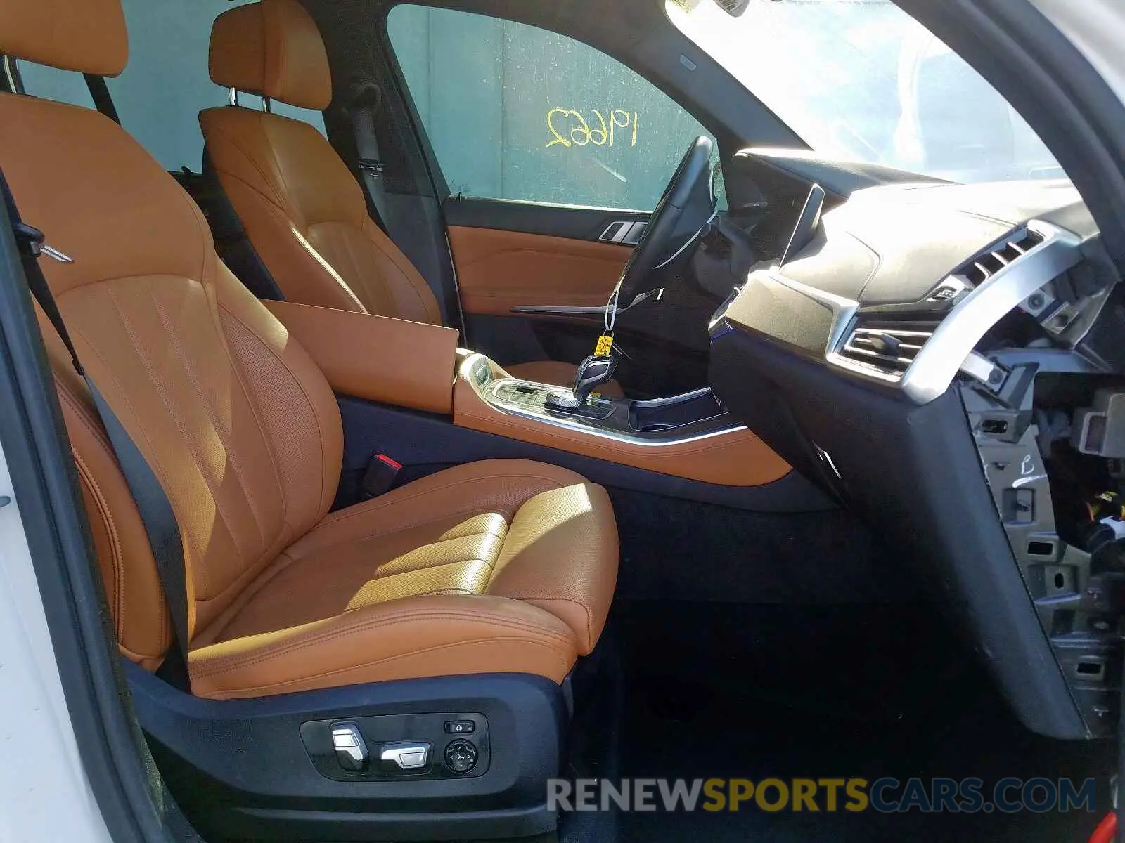 5 fotografías del automóvil dañado 5UXCR6C51KLK85014 BMW X5 XDRIVE4 2019