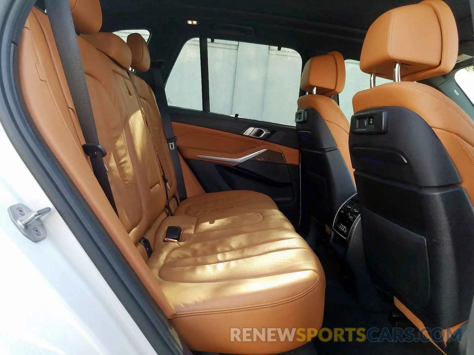 6 fotografías del automóvil dañado 5UXCR6C51KLK85014 BMW X5 XDRIVE4 2019