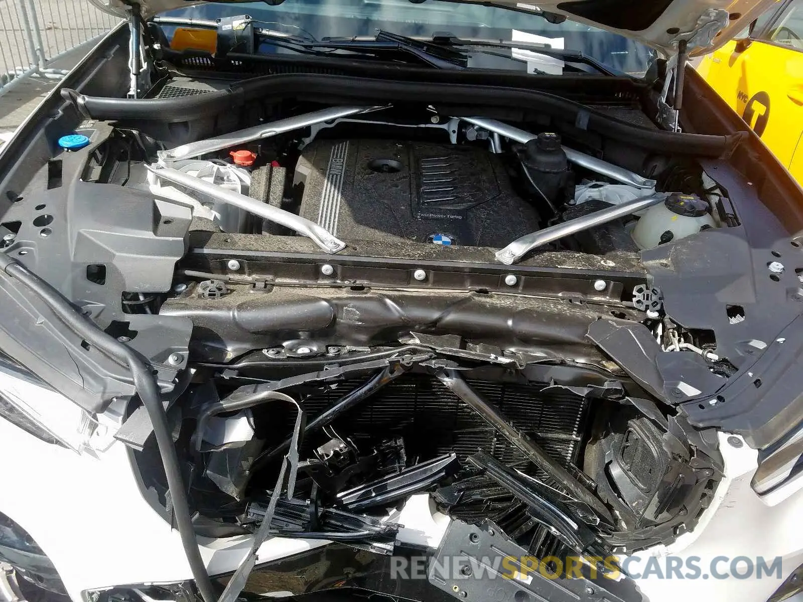 7 fotografías del automóvil dañado 5UXCR6C51KLL04645 BMW X5 XDRIVE4 2019