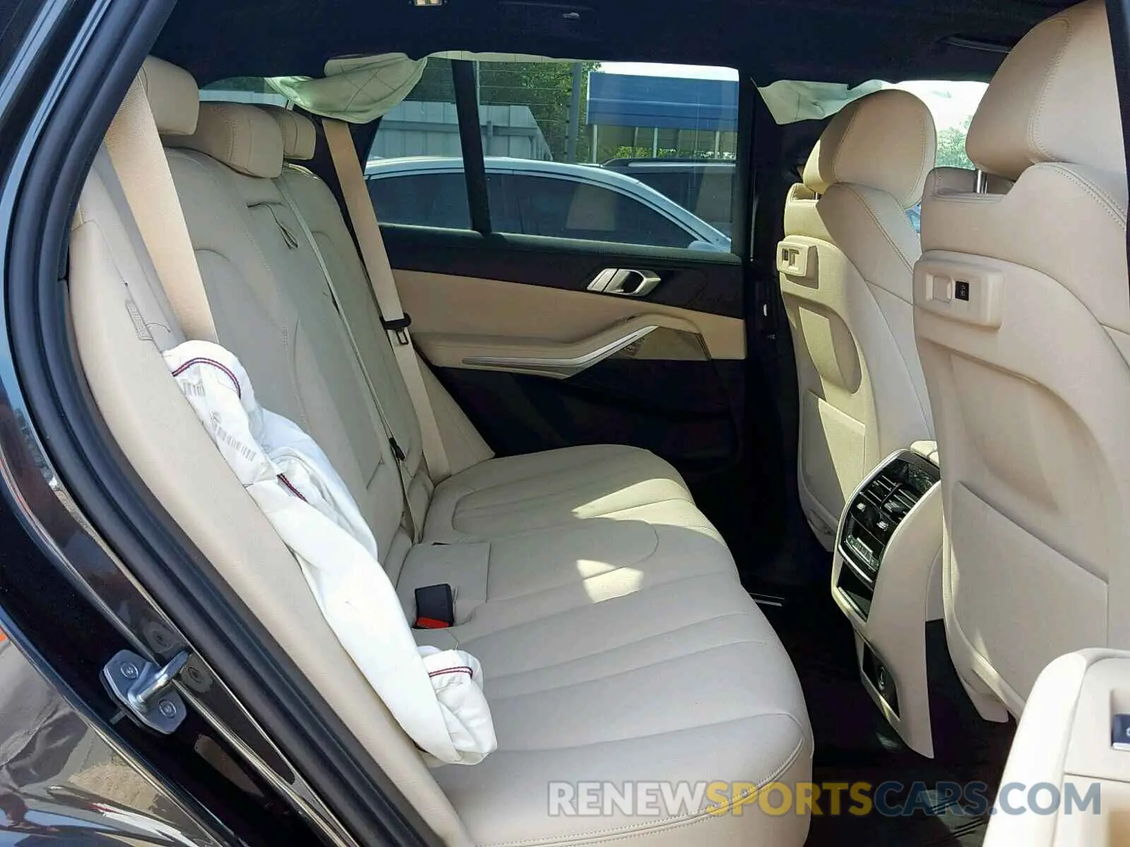 6 fotografías del automóvil dañado 5UXCR6C54KLL51992 BMW X5 XDRIVE4 2019