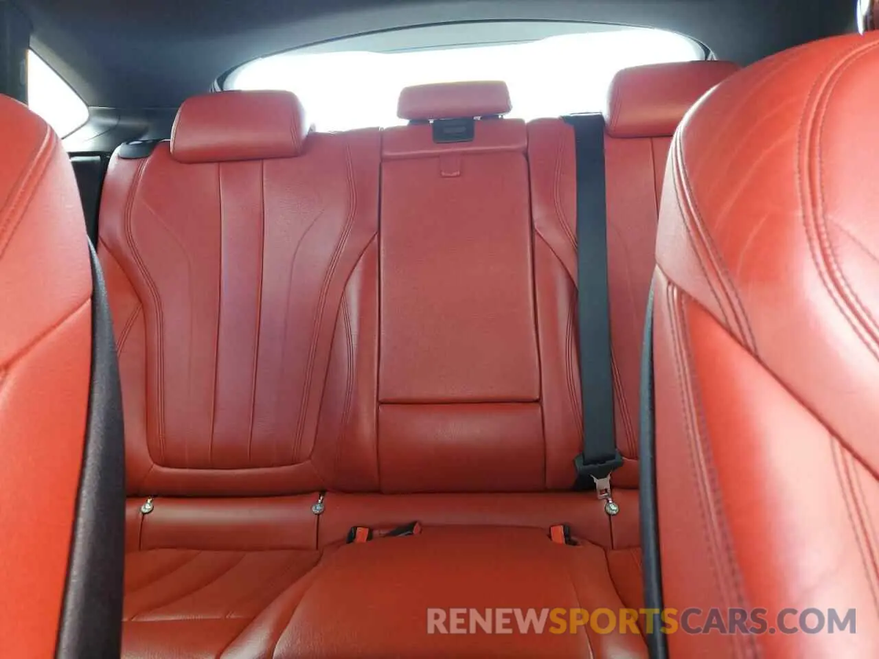 10 fotografías del automóvil dañado 5UXKU0C50K0H99495 BMW X6 2019