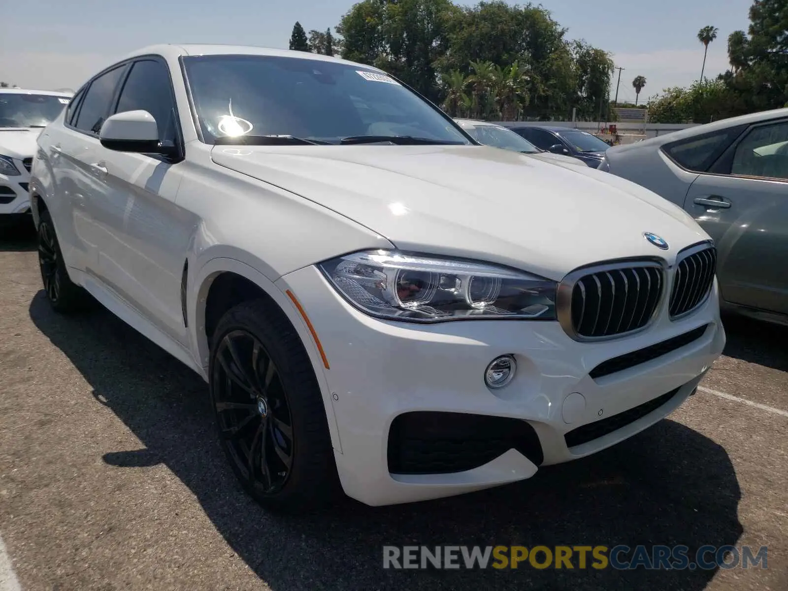 1 fotografías del automóvil dañado 5UXKU0C57K0G92864 BMW X6 2019
