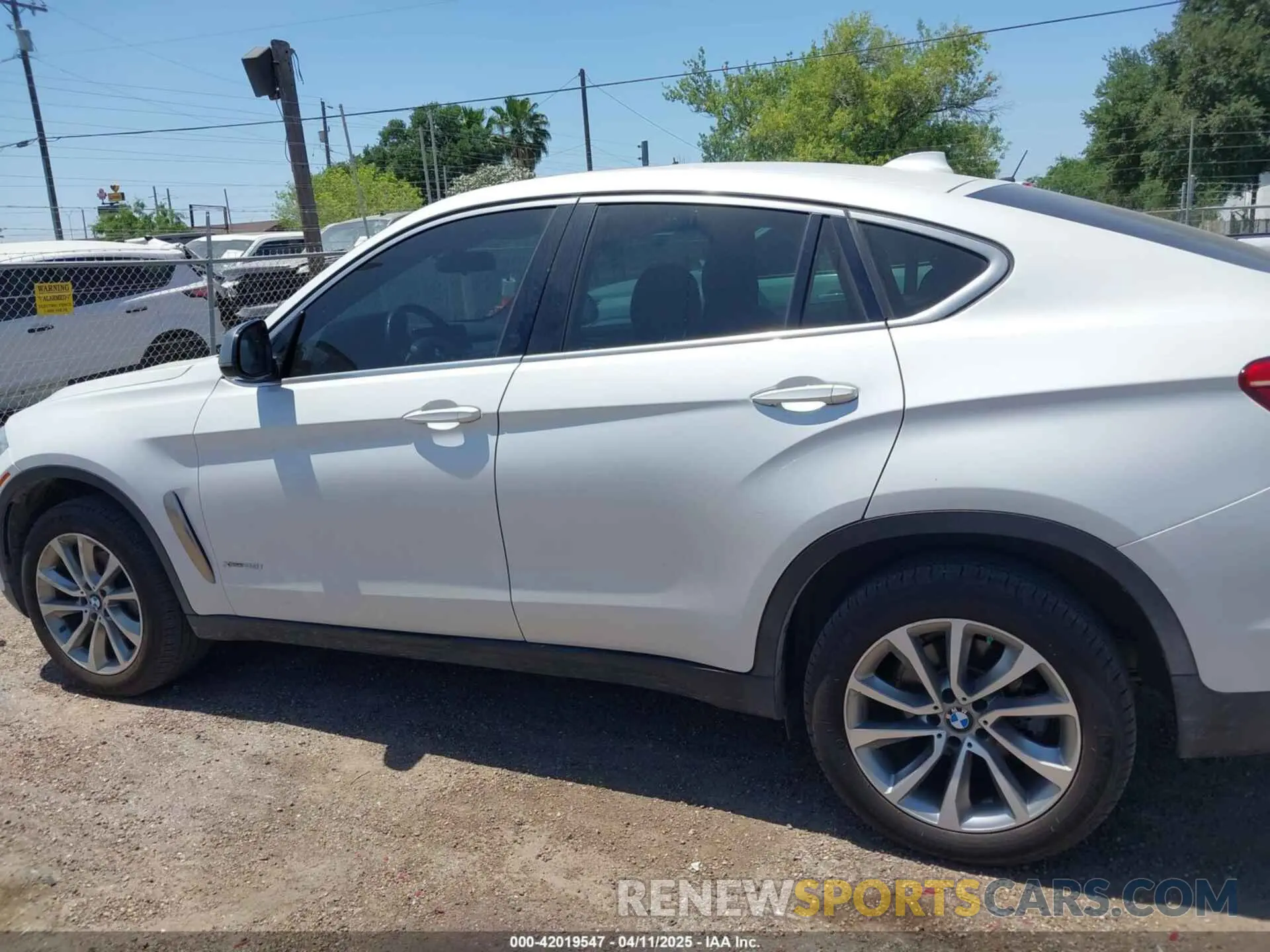 14 fotografías del automóvil dañado 5UXKU2C55K0Z65602 BMW X6 2019