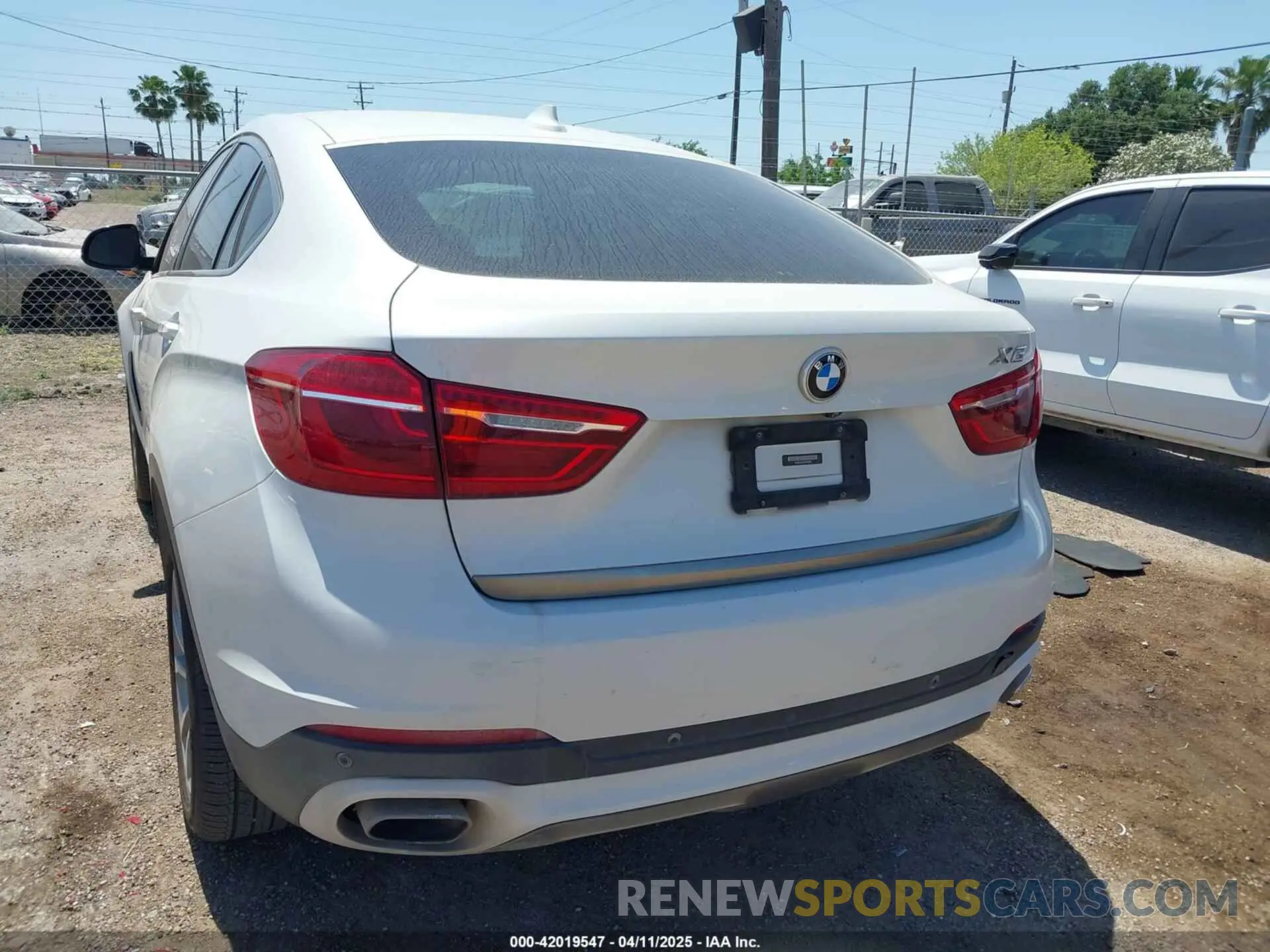 3 fotografías del automóvil dañado 5UXKU2C55K0Z65602 BMW X6 2019