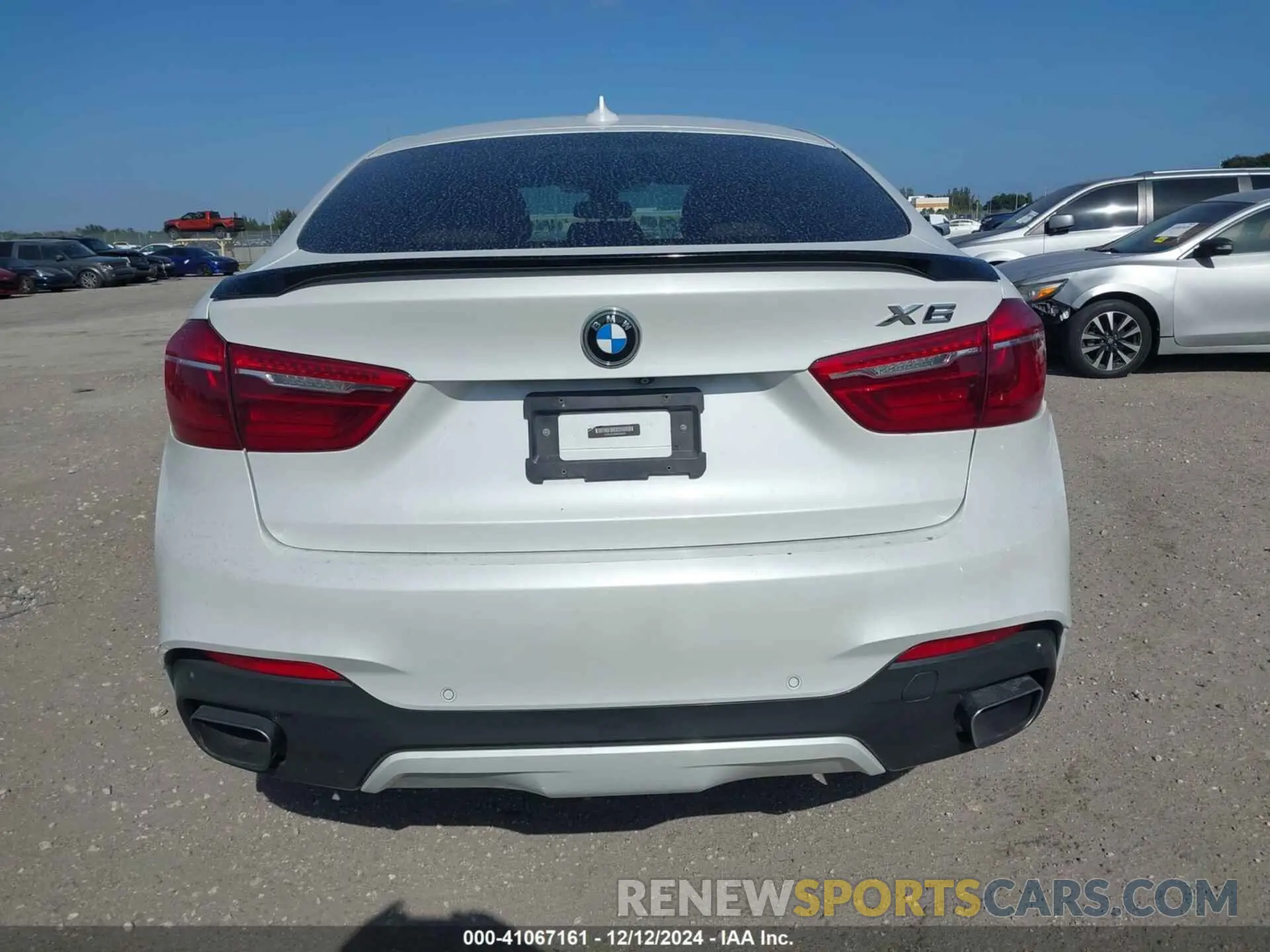 16 fotografías del automóvil dañado 5UXKU2C58K0Z65626 BMW X6 2019