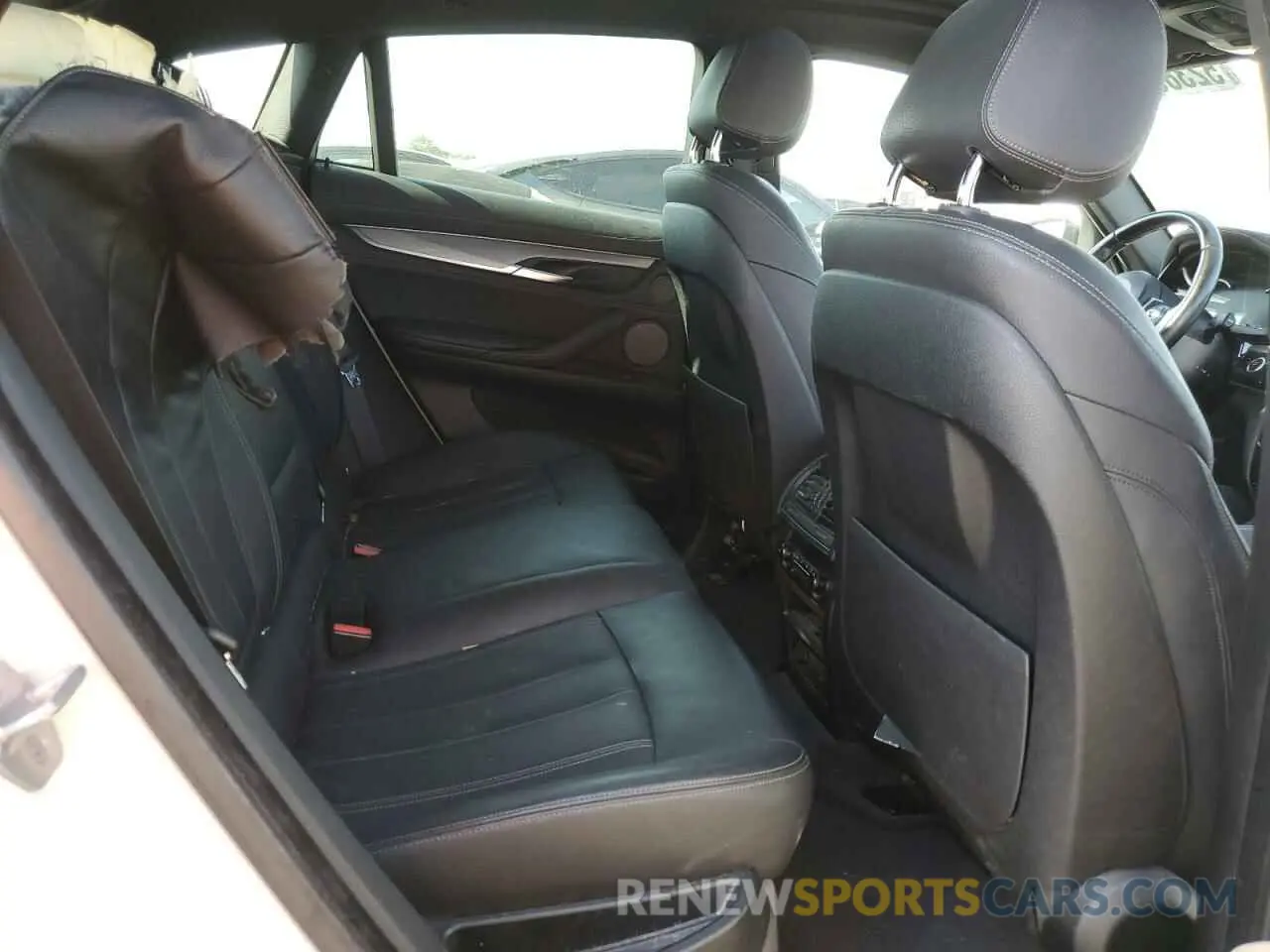 11 fotografías del automóvil dañado 5UXKU2C5XK0Z63134 BMW X6 2019