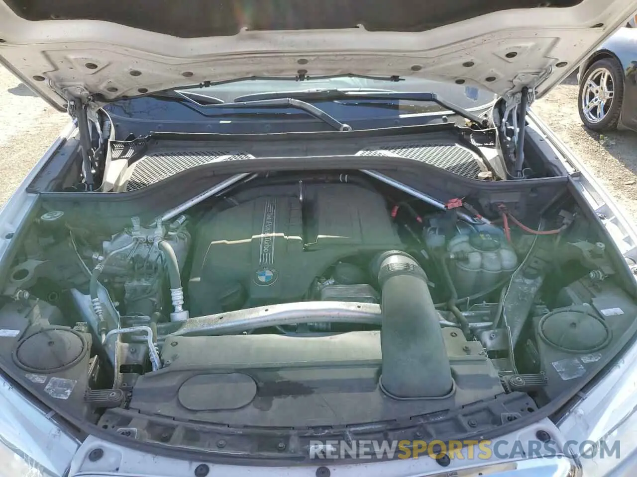 12 fotografías del automóvil dañado 5UXKU2C5XK0Z63134 BMW X6 2019