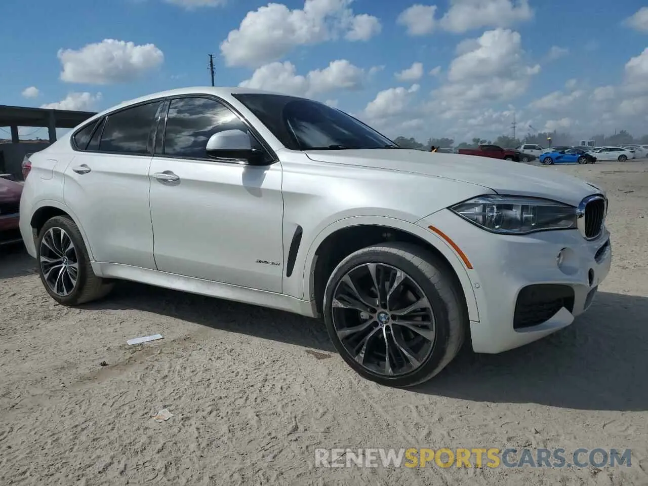 4 fotografías del automóvil dañado 5UXKU2C5XK0Z63599 BMW X6 2019