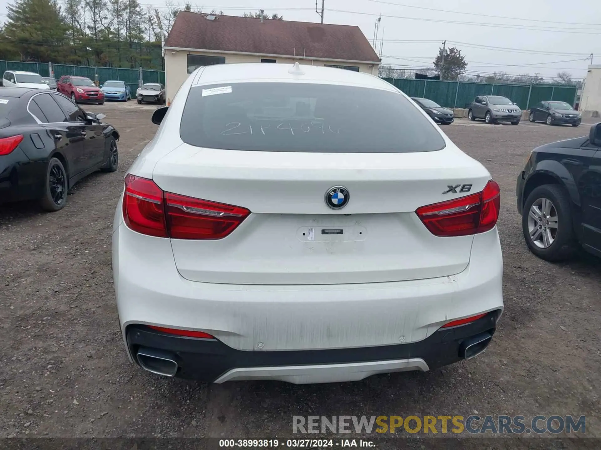 15 fotografías del automóvil dañado 5UXKU6C5XKLP60508 BMW X6 2019