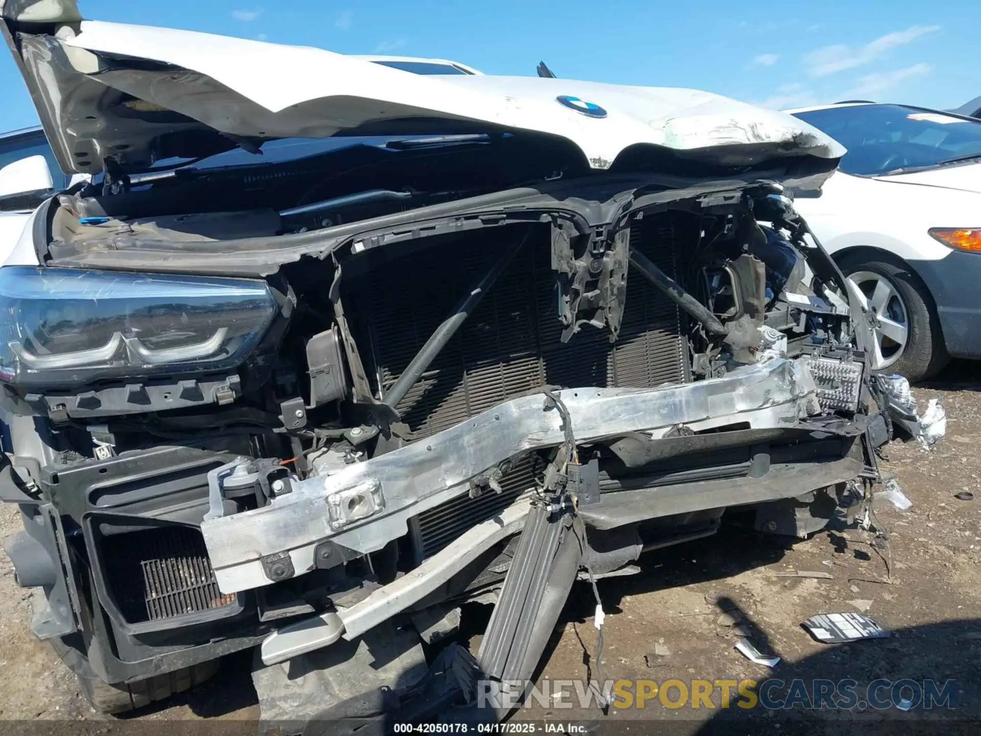 6 fotografías del automóvil dañado 5UXCY4C00L9D63232 BMW X6 2020