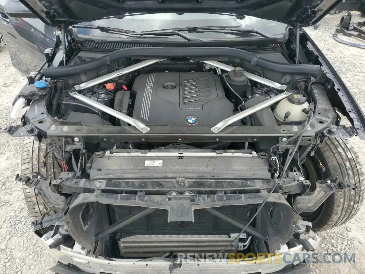 11 fotografías del automóvil dañado 5UXCY4C02L9C70471 BMW X6 2020