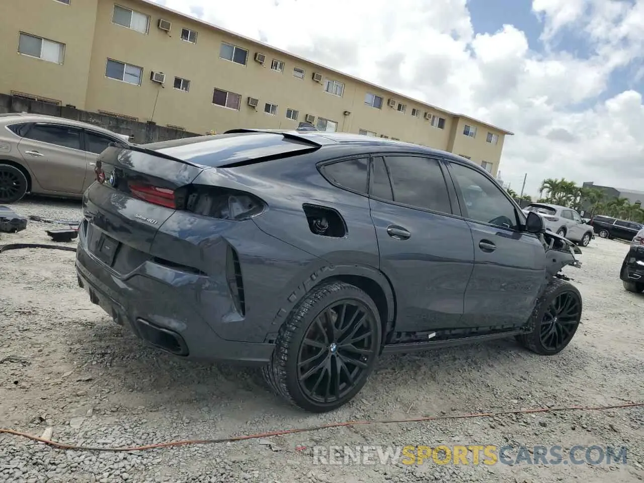 3 fotografías del automóvil dañado 5UXCY4C02L9C70471 BMW X6 2020