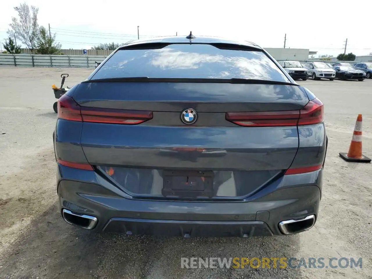 6 fotografías del automóvil dañado 5UXCY4C03L9C59799 BMW X6 2020