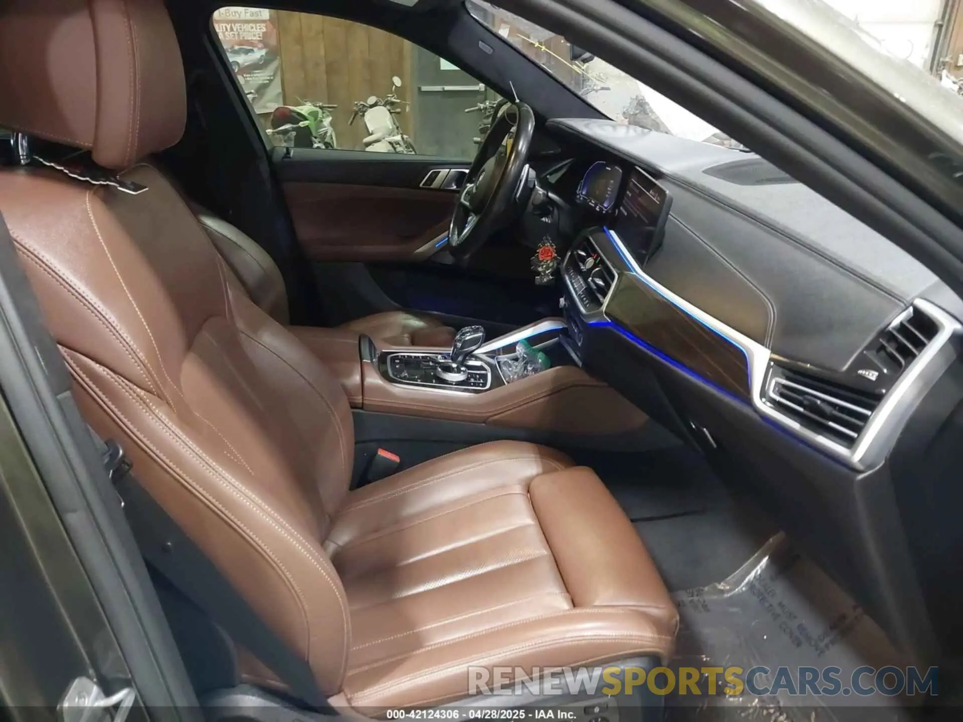5 fotografías del automóvil dañado 5UXCY6C03L9D61602 BMW X6 2020