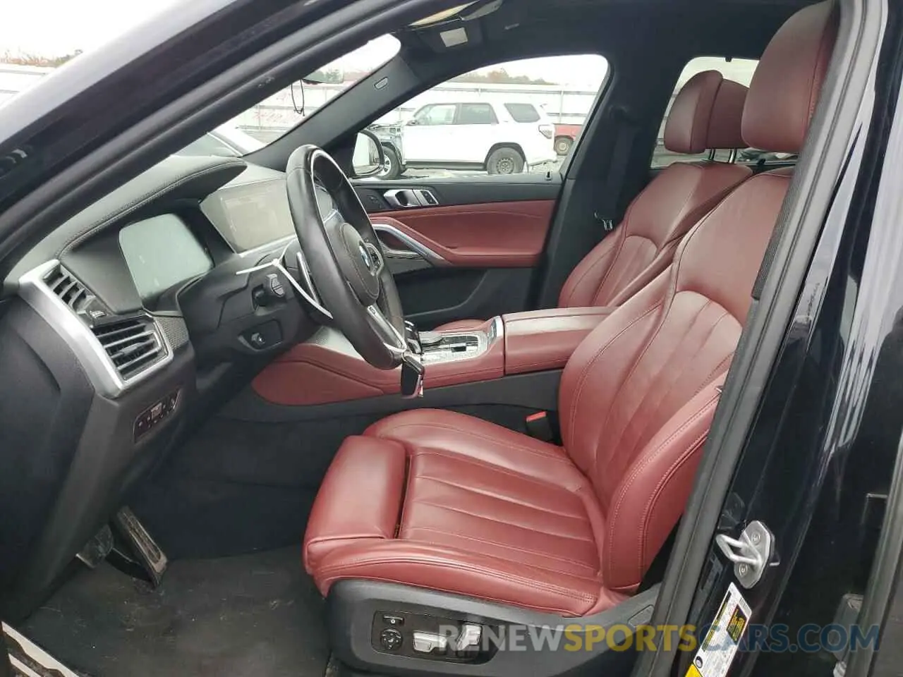 7 fotografías del automóvil dañado 5UXCY6C06L9B96273 BMW X6 2020